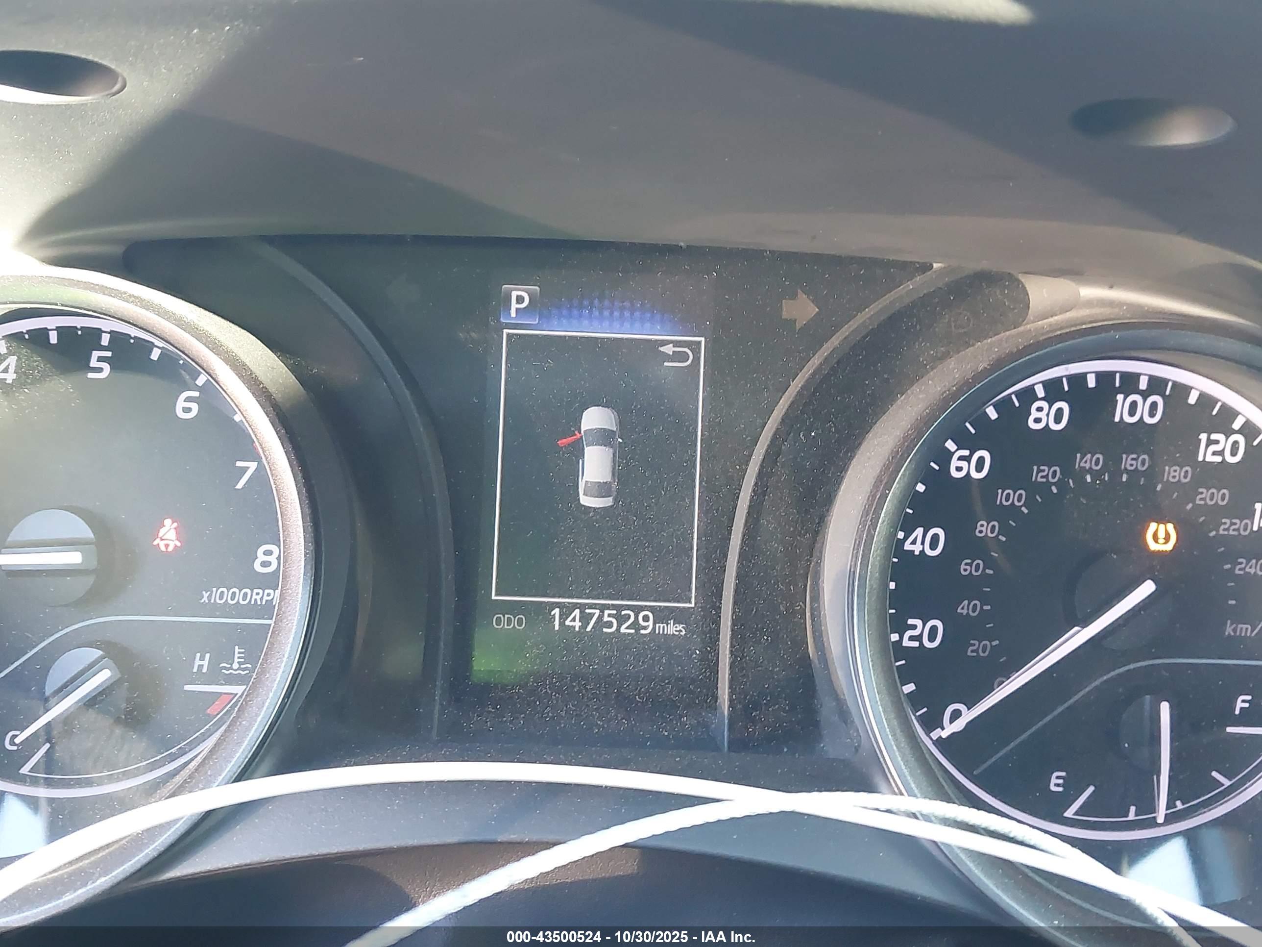 TOYOTA CAMRY image 7