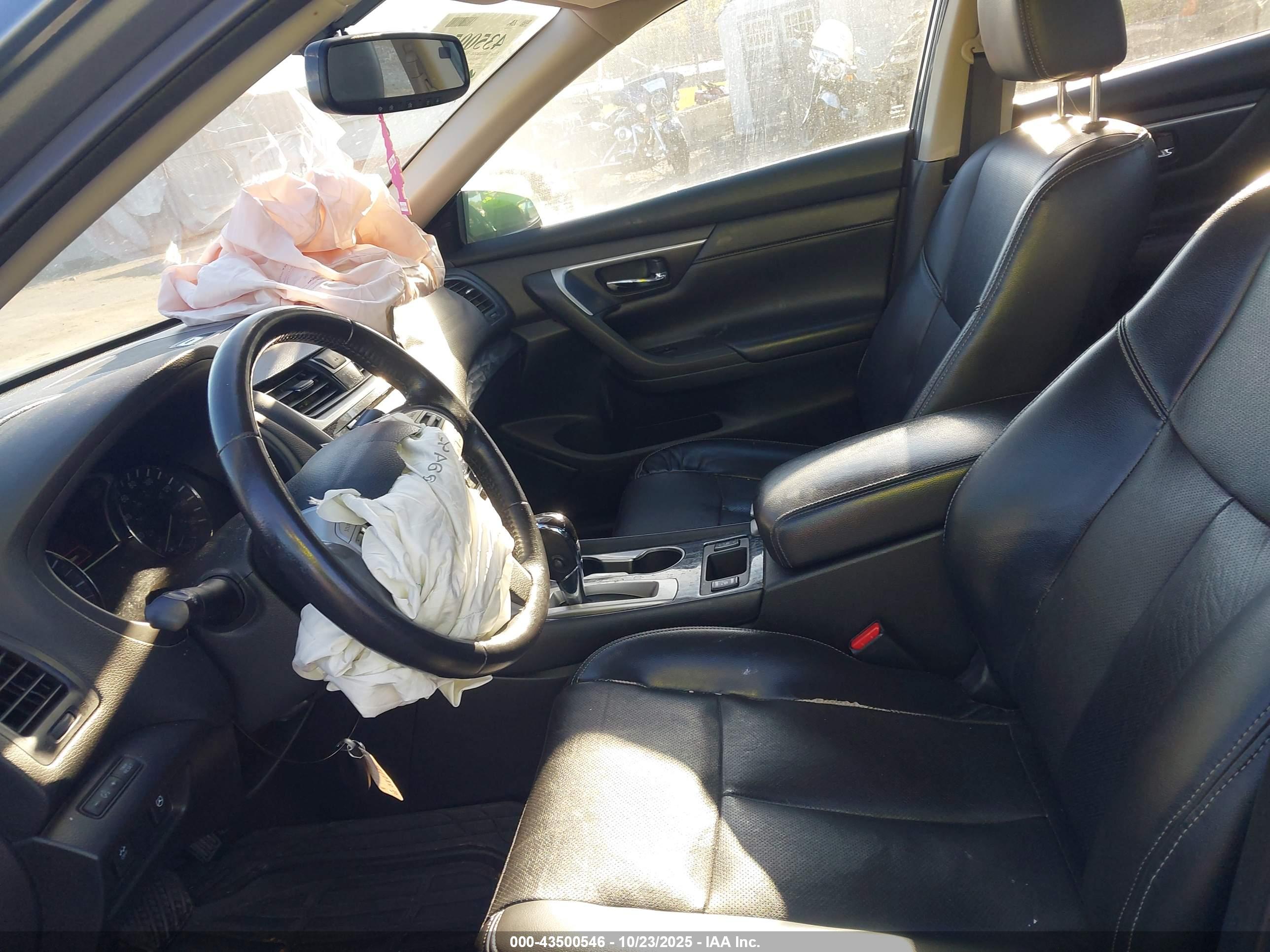 NISSAN ALTIMA image 5