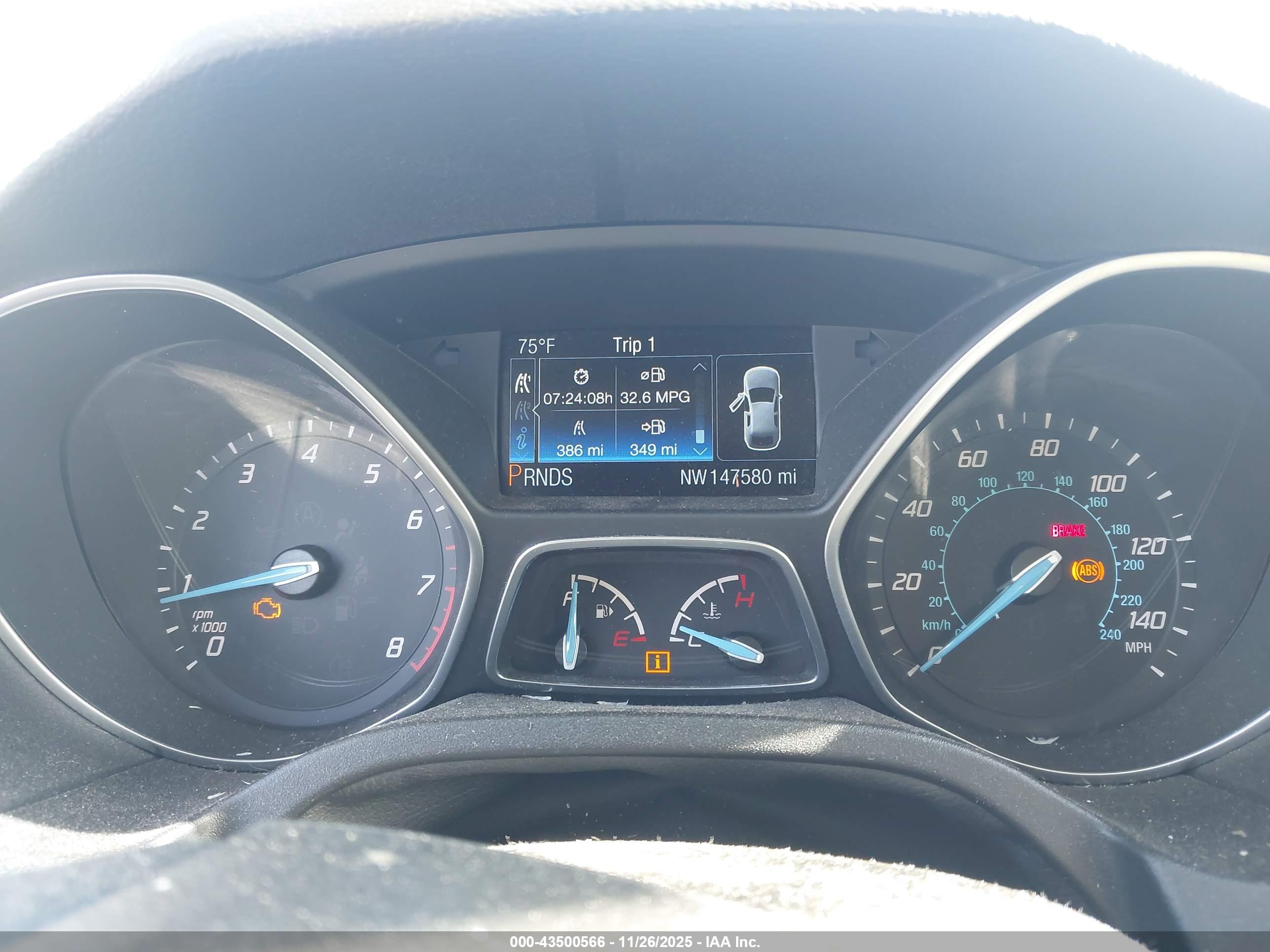 FORD FOCUS image 7