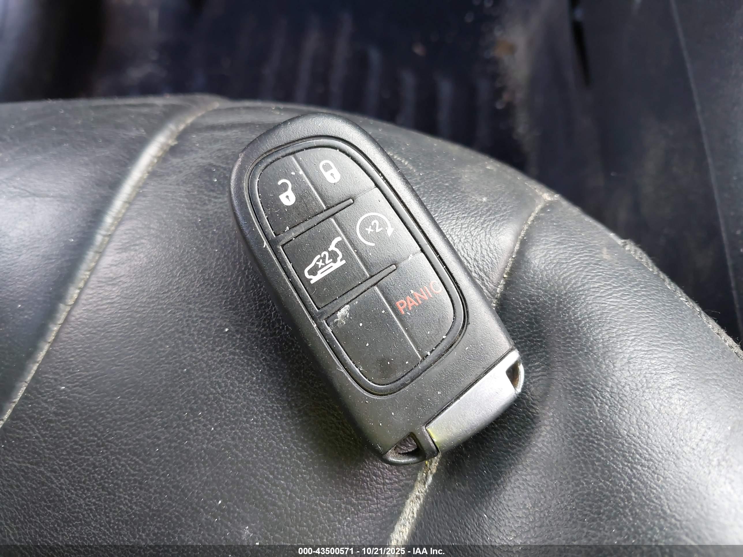 JEEP CHEROKEE image 11