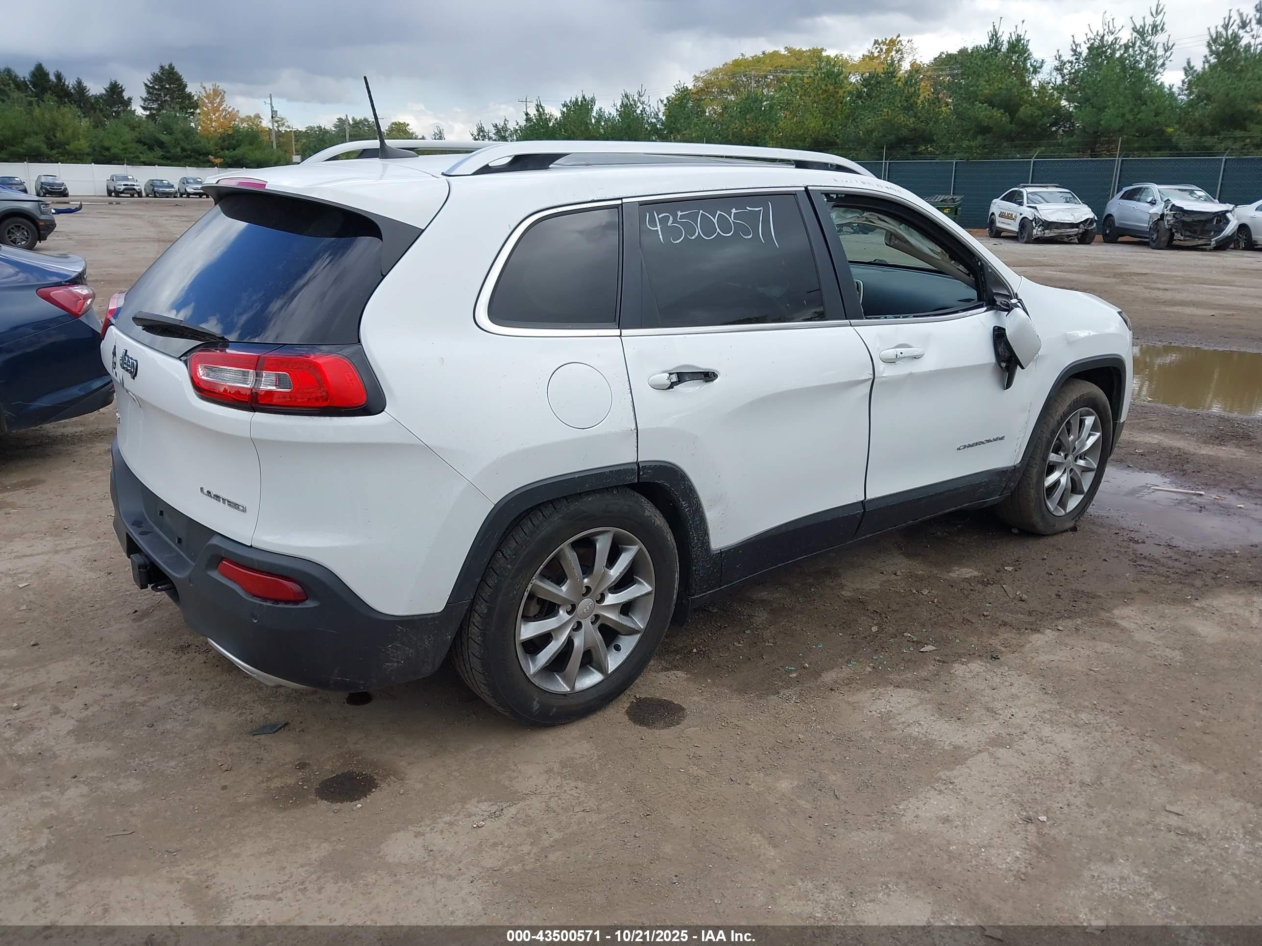 JEEP CHEROKEE image 4
