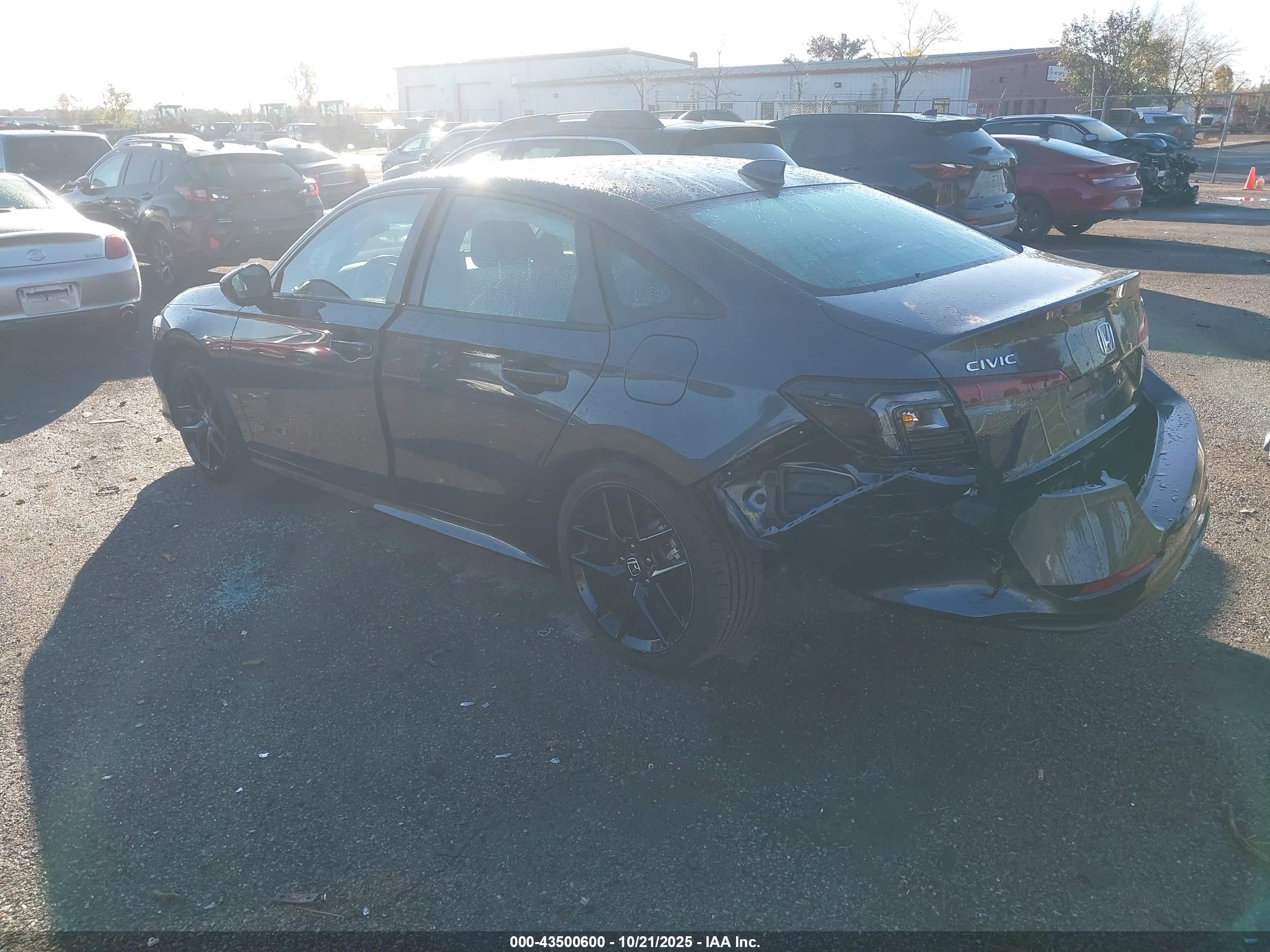 HONDA CIVIC image 3