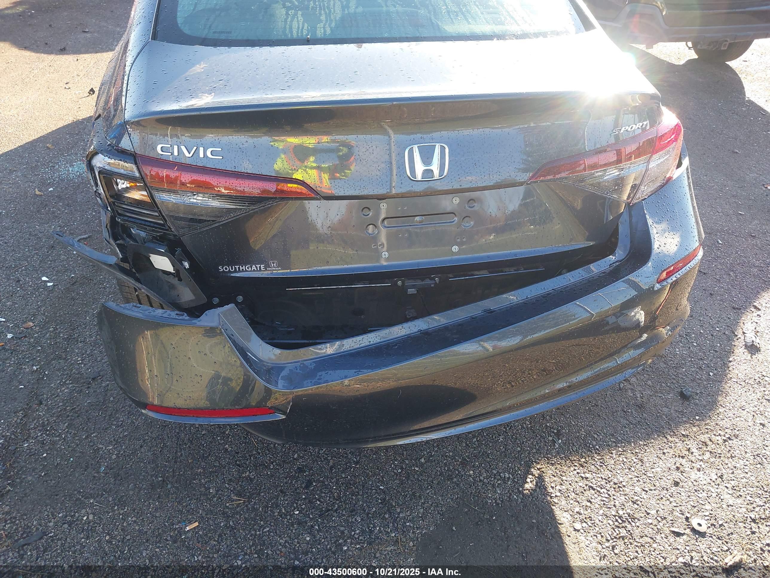 HONDA CIVIC image 6