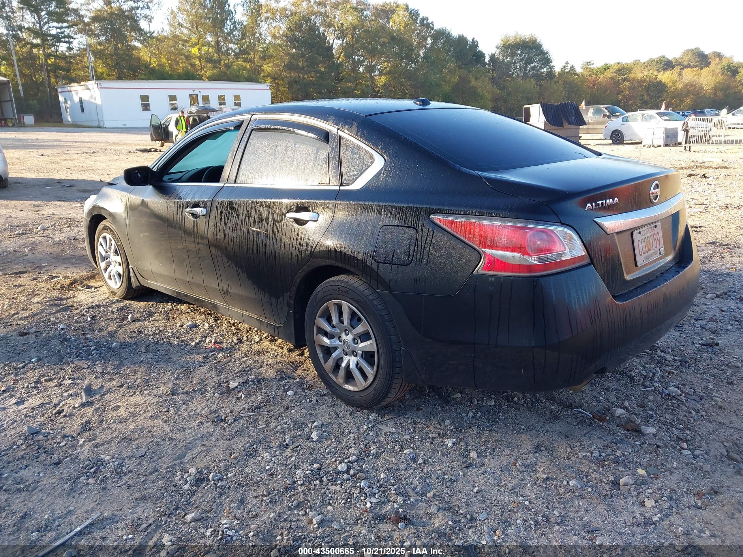 NISSAN ALTIMA image 3