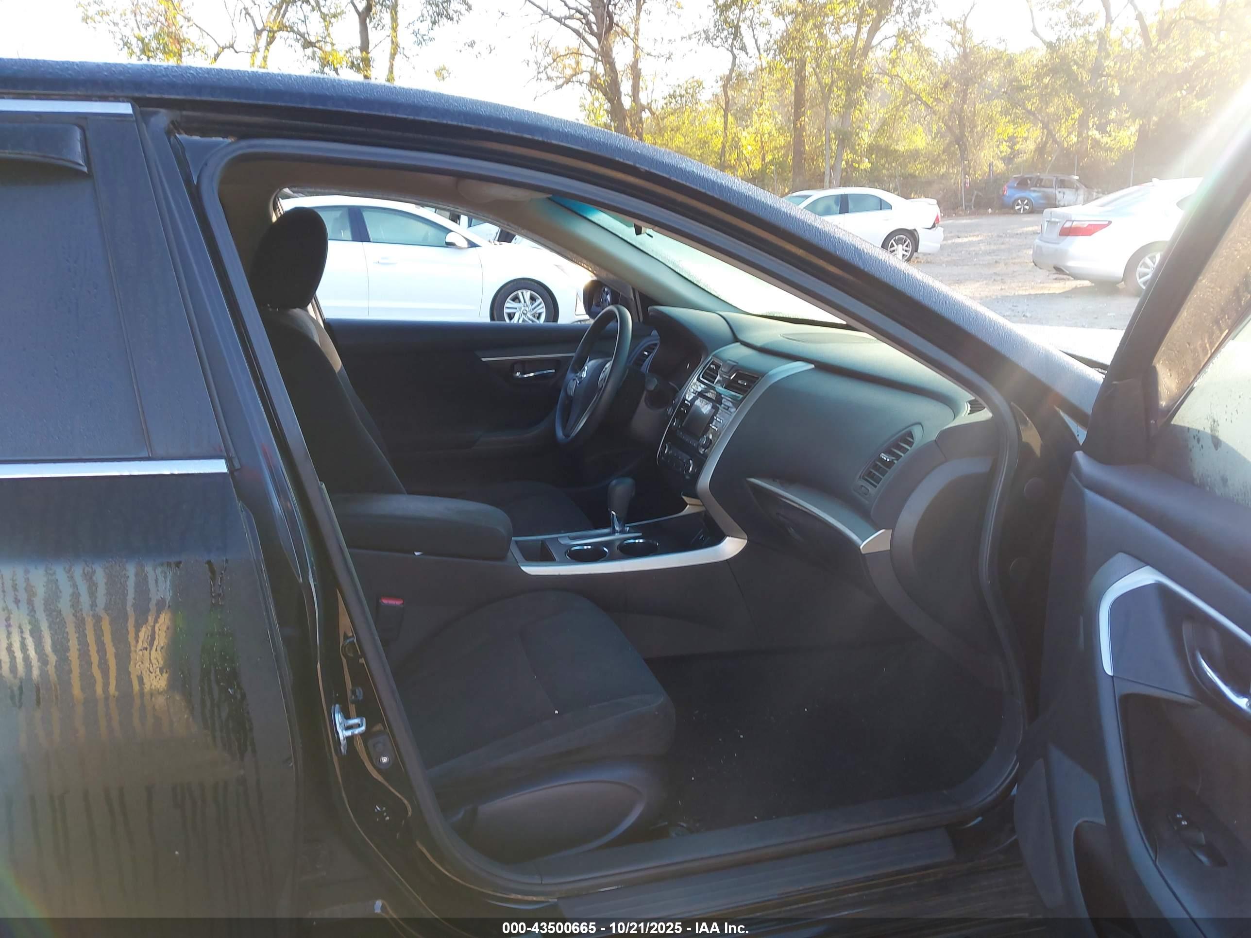 NISSAN ALTIMA image 5