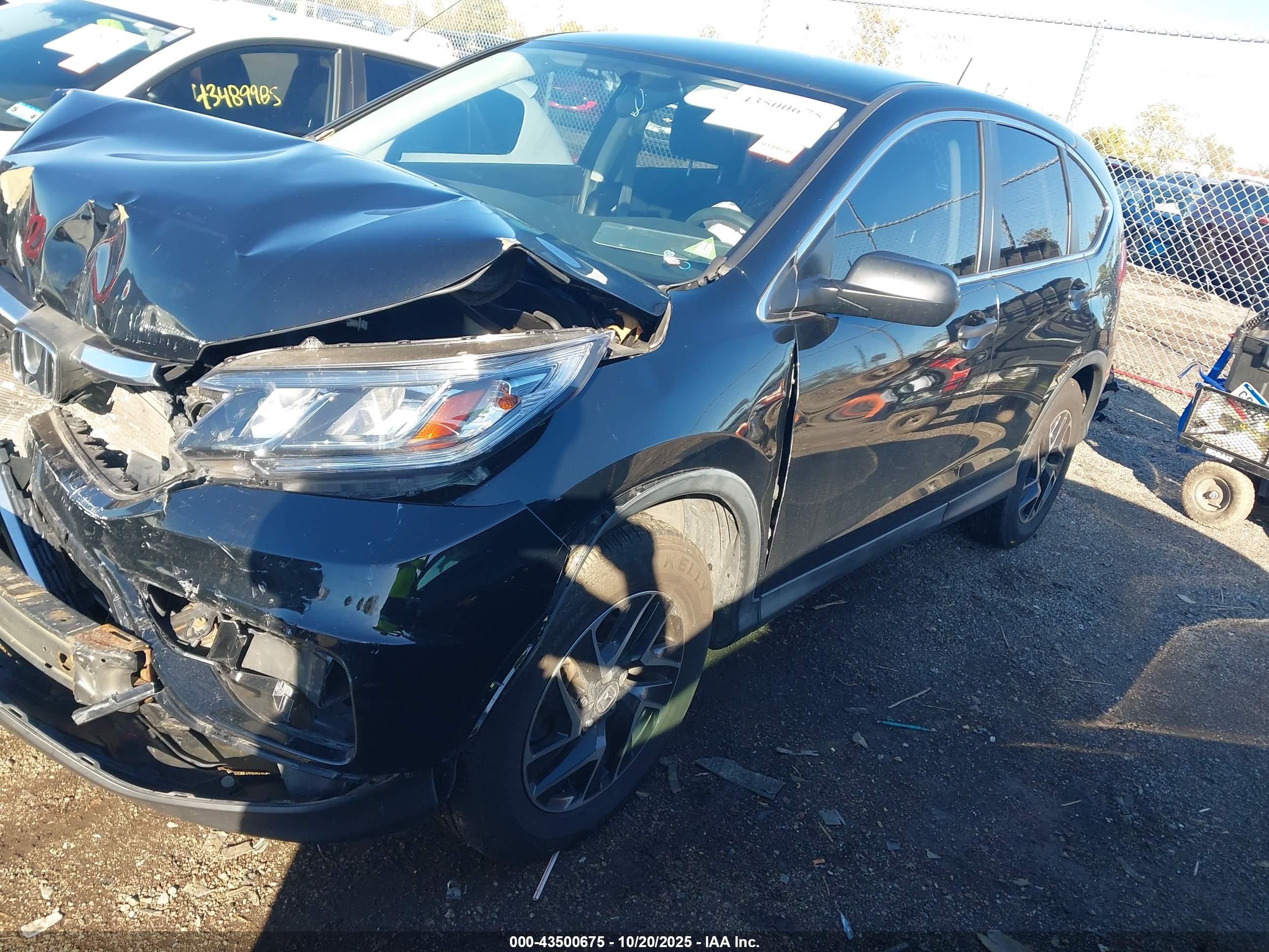 HONDA CR-V image 2