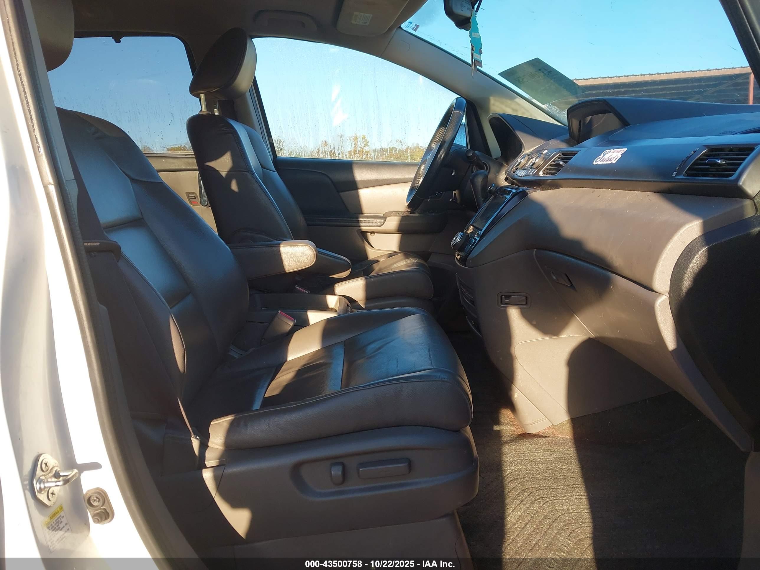 HONDA ODYSSEY image 5