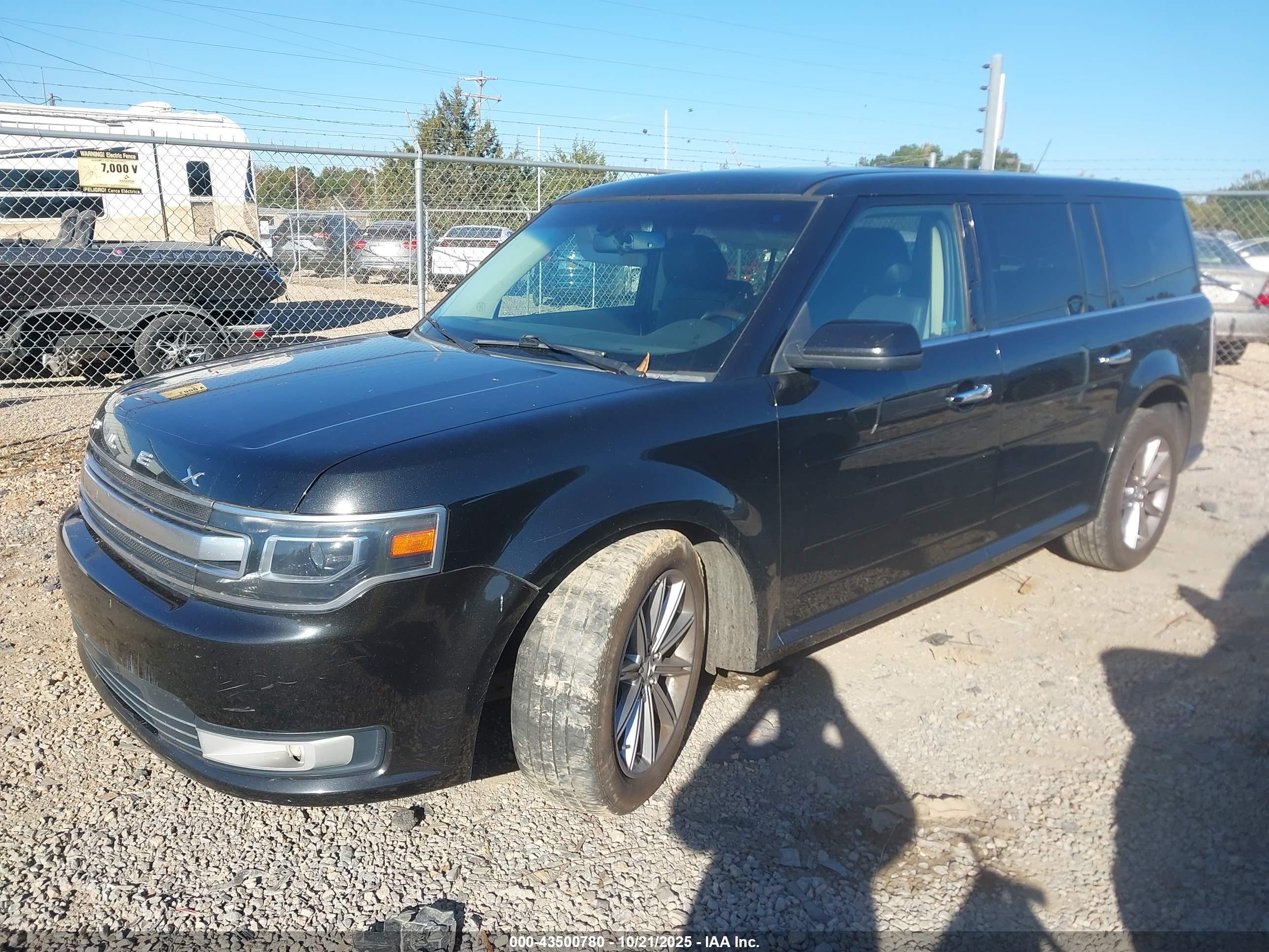 FORD FLEX image 2