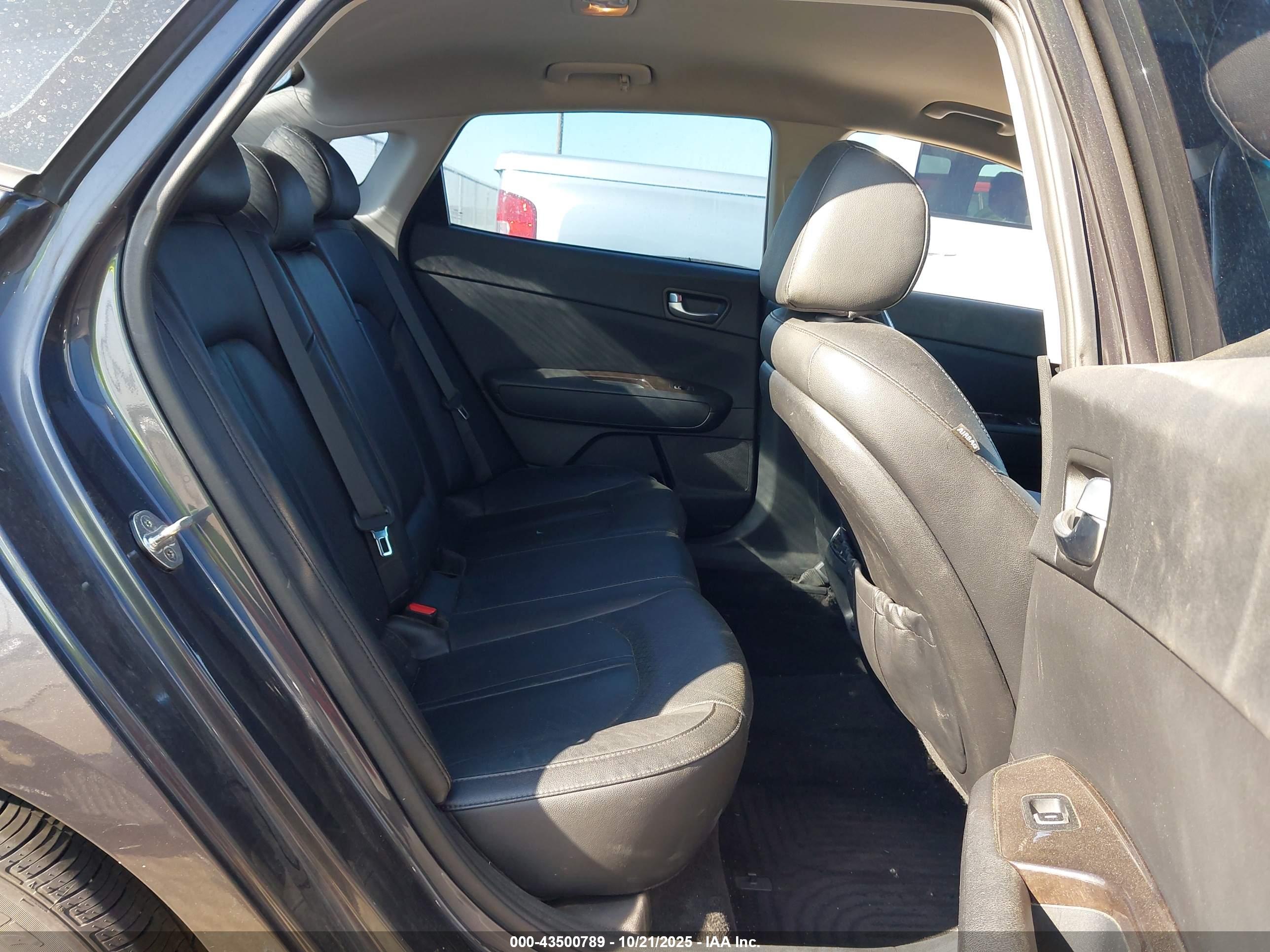 KIA OPTIMA image 8