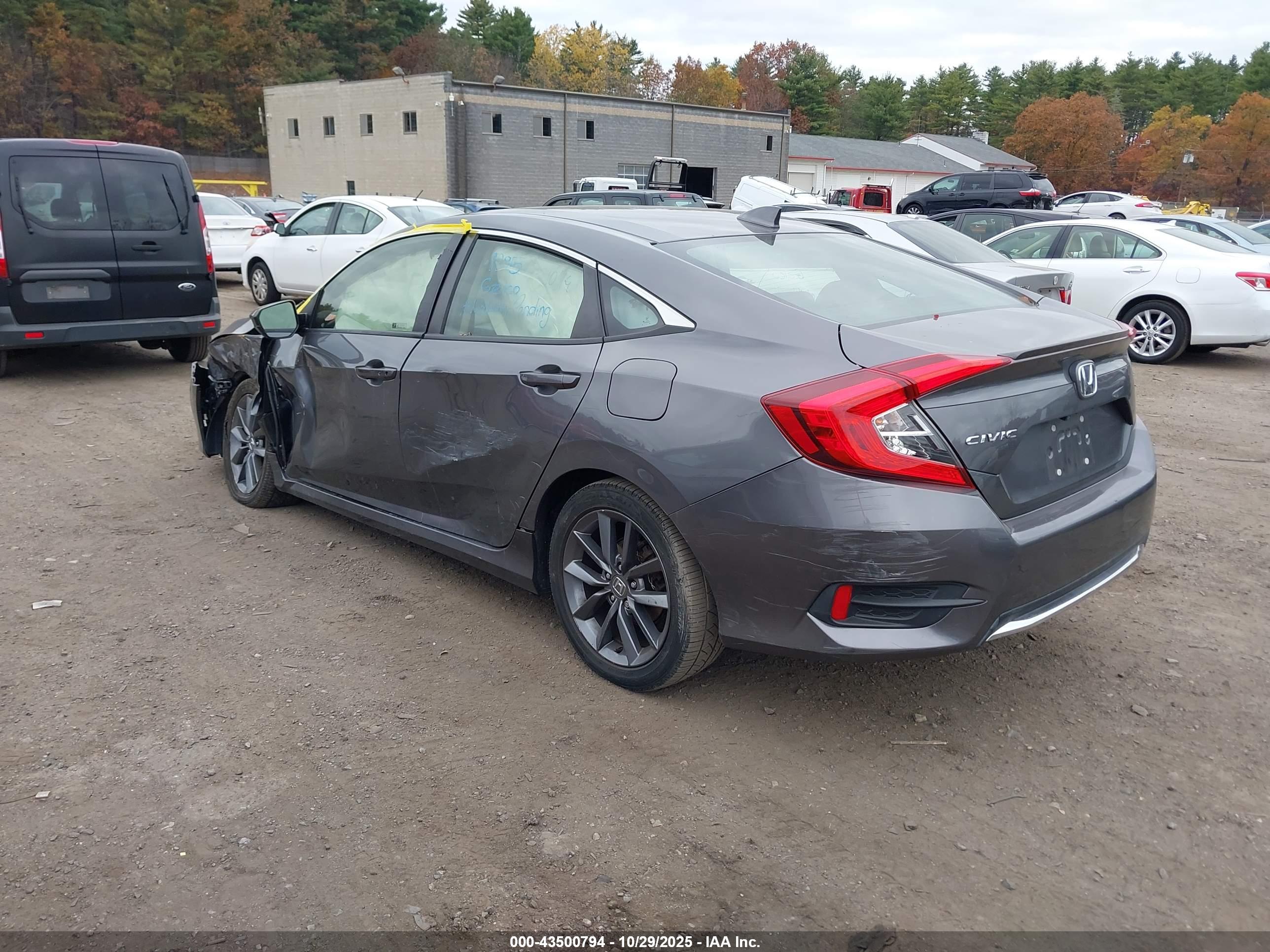 HONDA CIVIC image 3