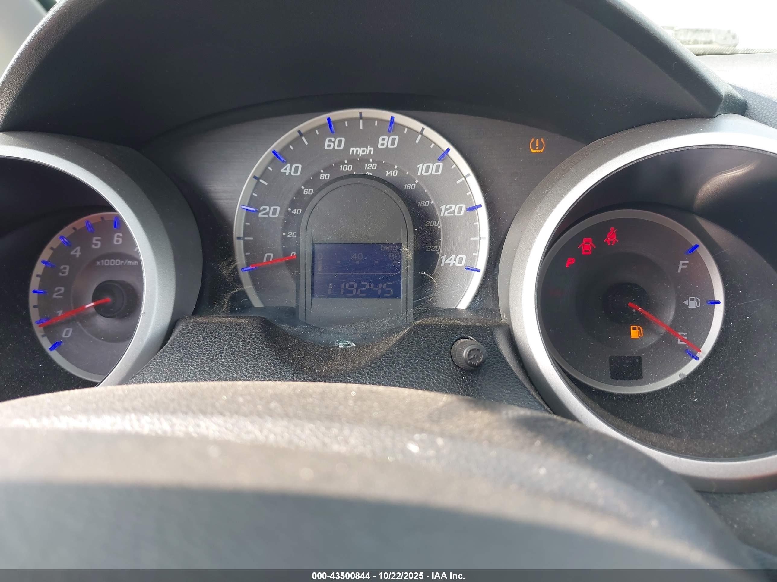 HONDA FIT image 7