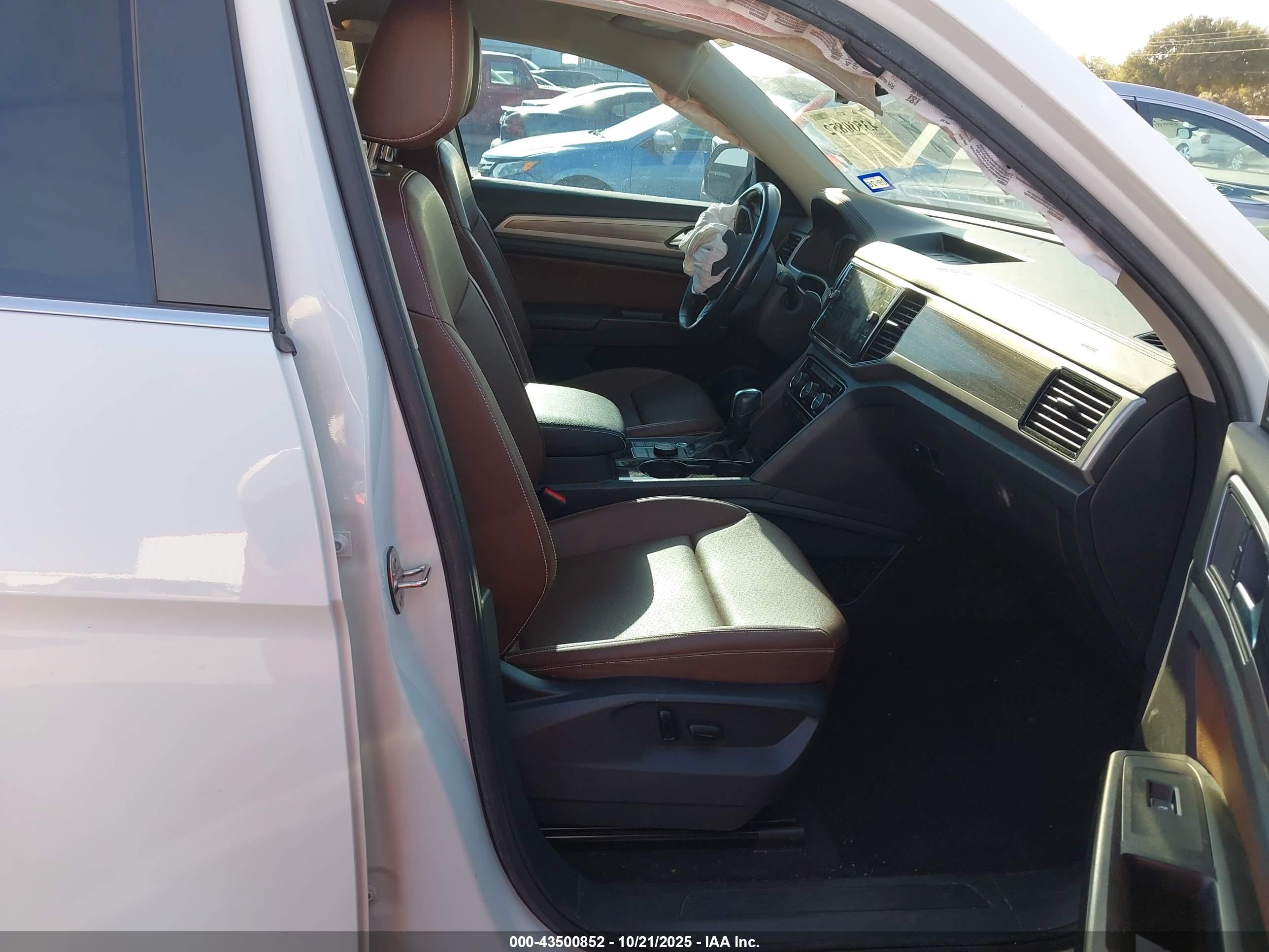 VOLKSWAGEN ATLAS image 5
