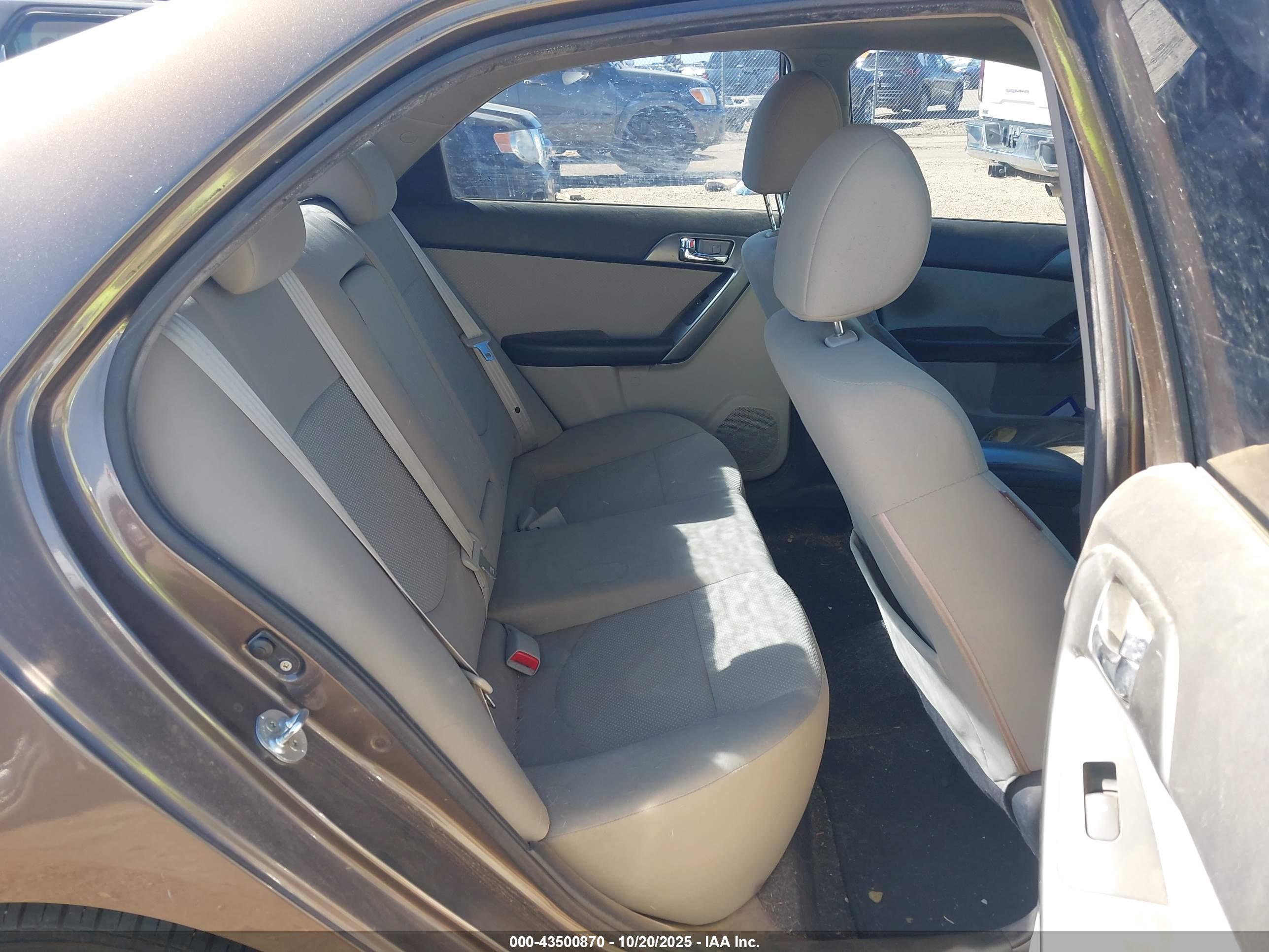 KIA FORTE image 8
