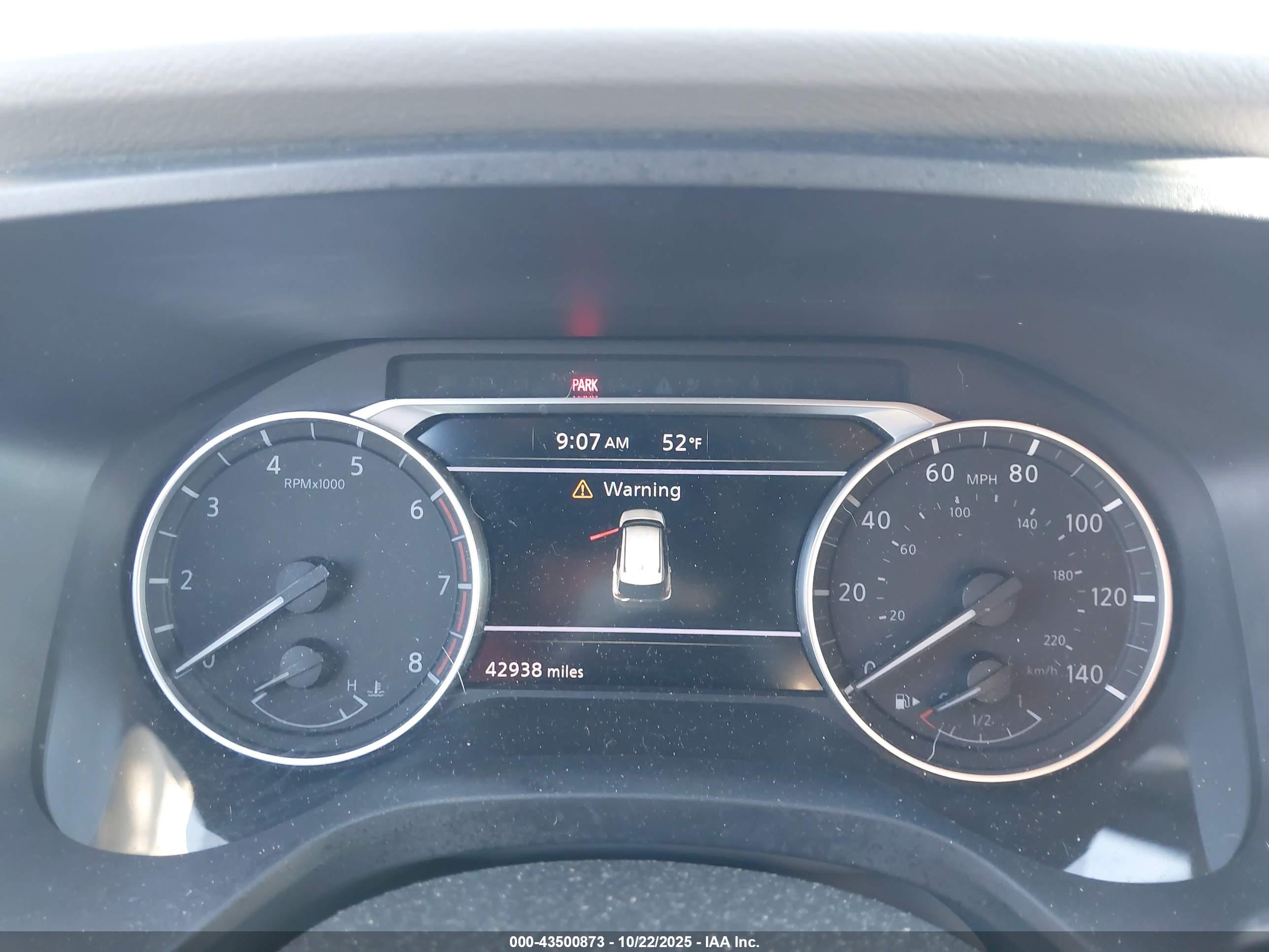 NISSAN ROGUE image 7