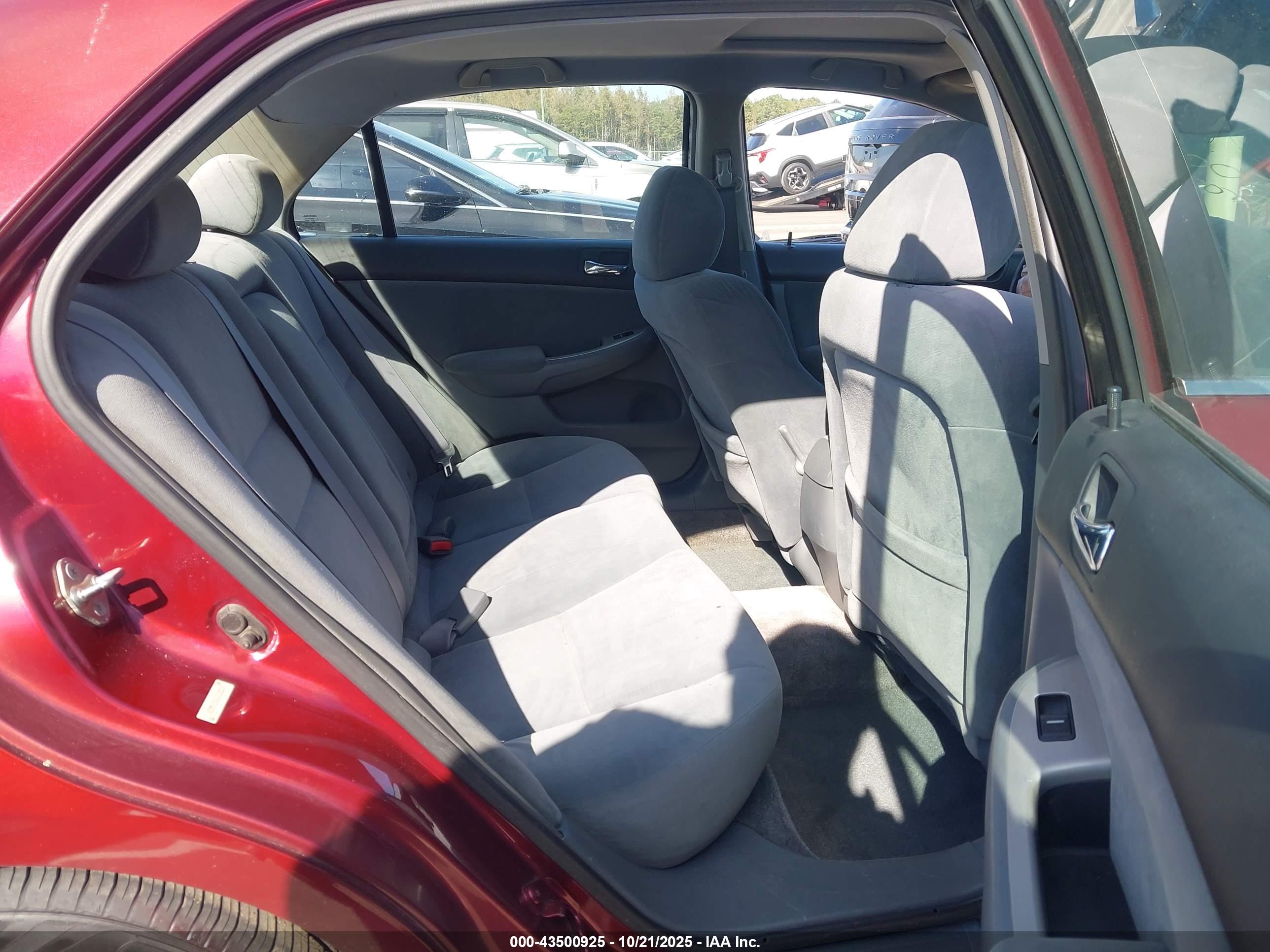 HONDA ACCORD image 8