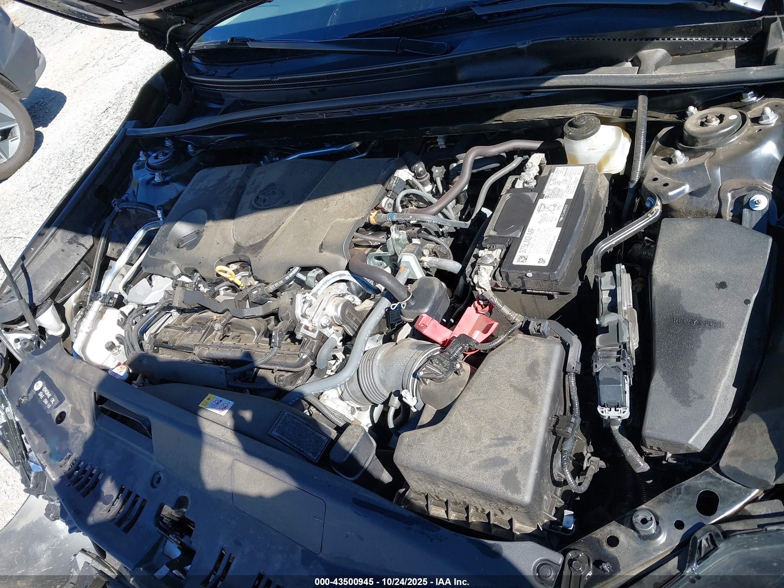 TOYOTA CAMRY image 10