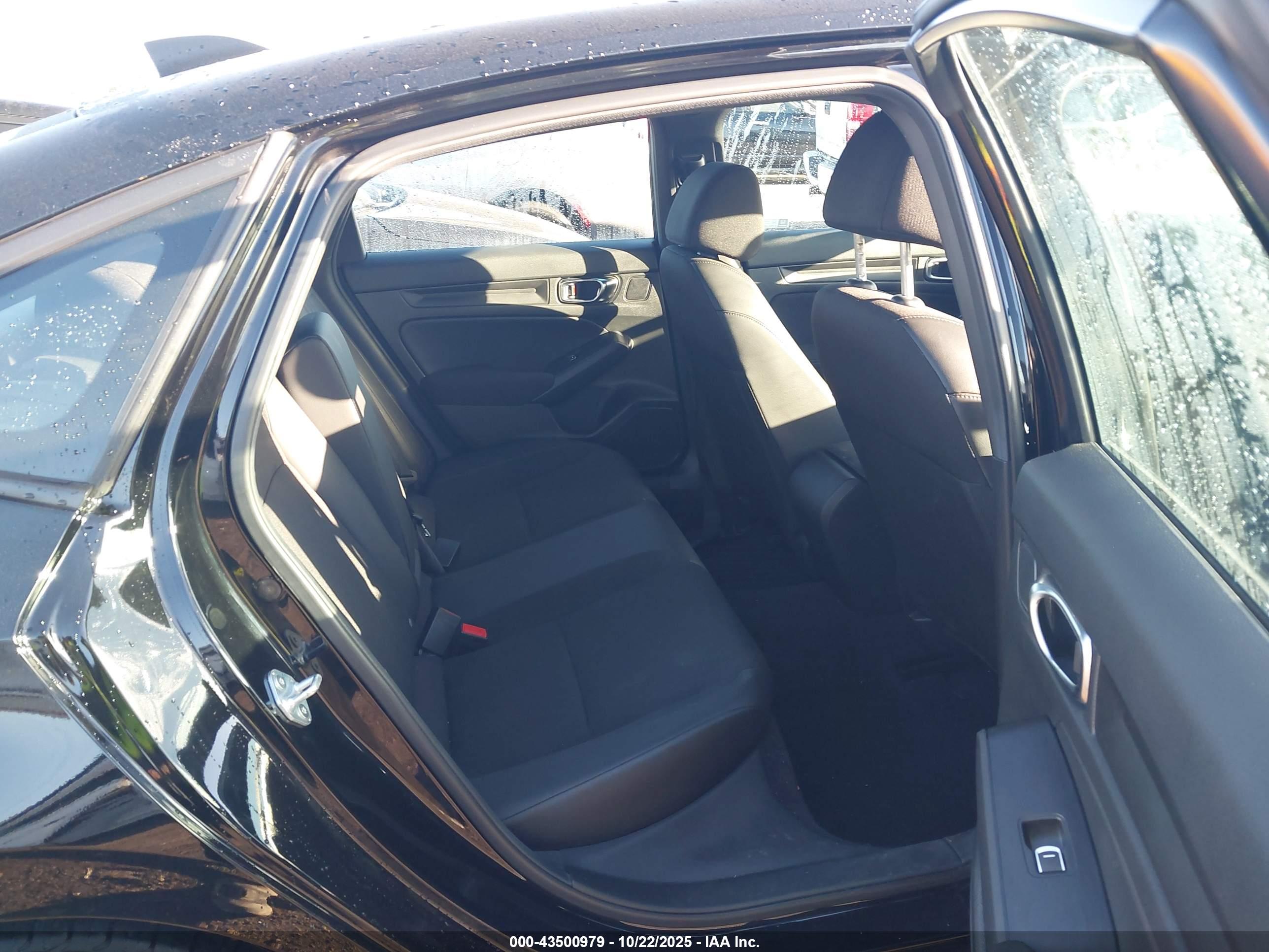 HONDA CIVIC image 8