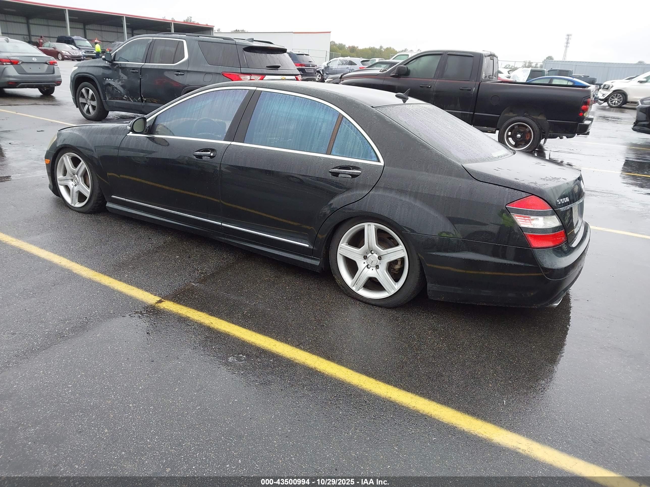 MERCEDES-BENZ S image 3