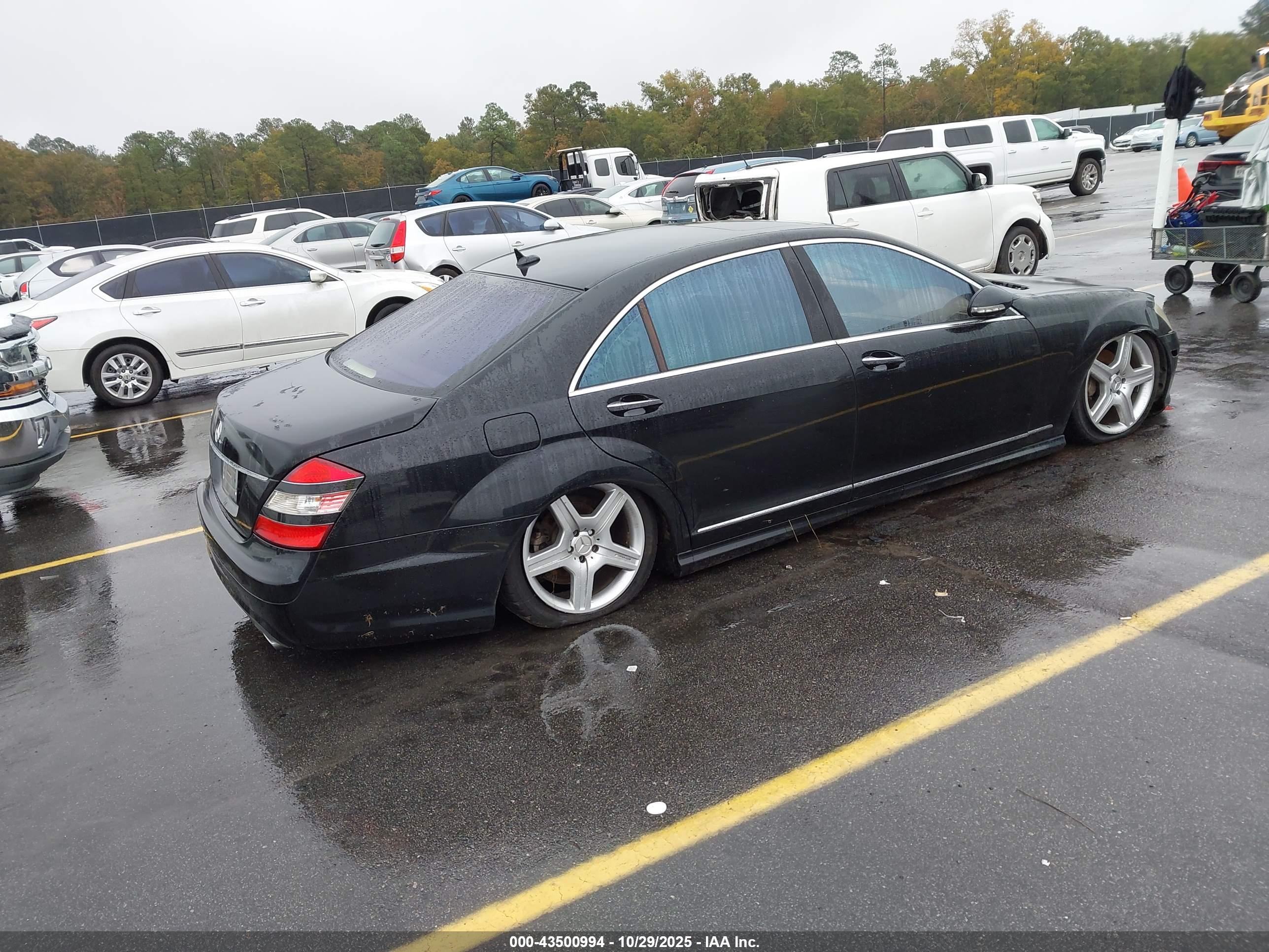 MERCEDES-BENZ S image 4