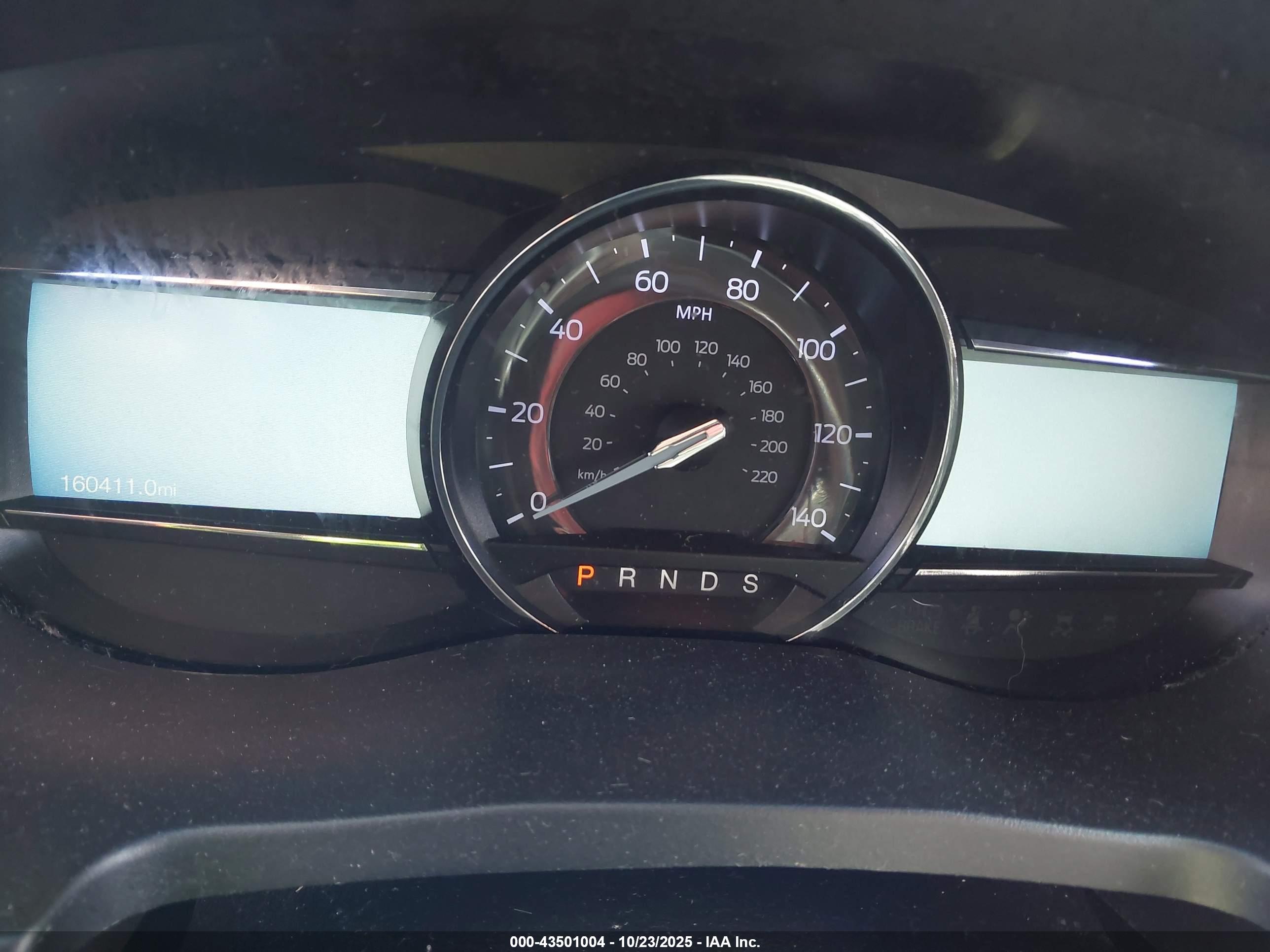 FORD EXPLORER image 7
