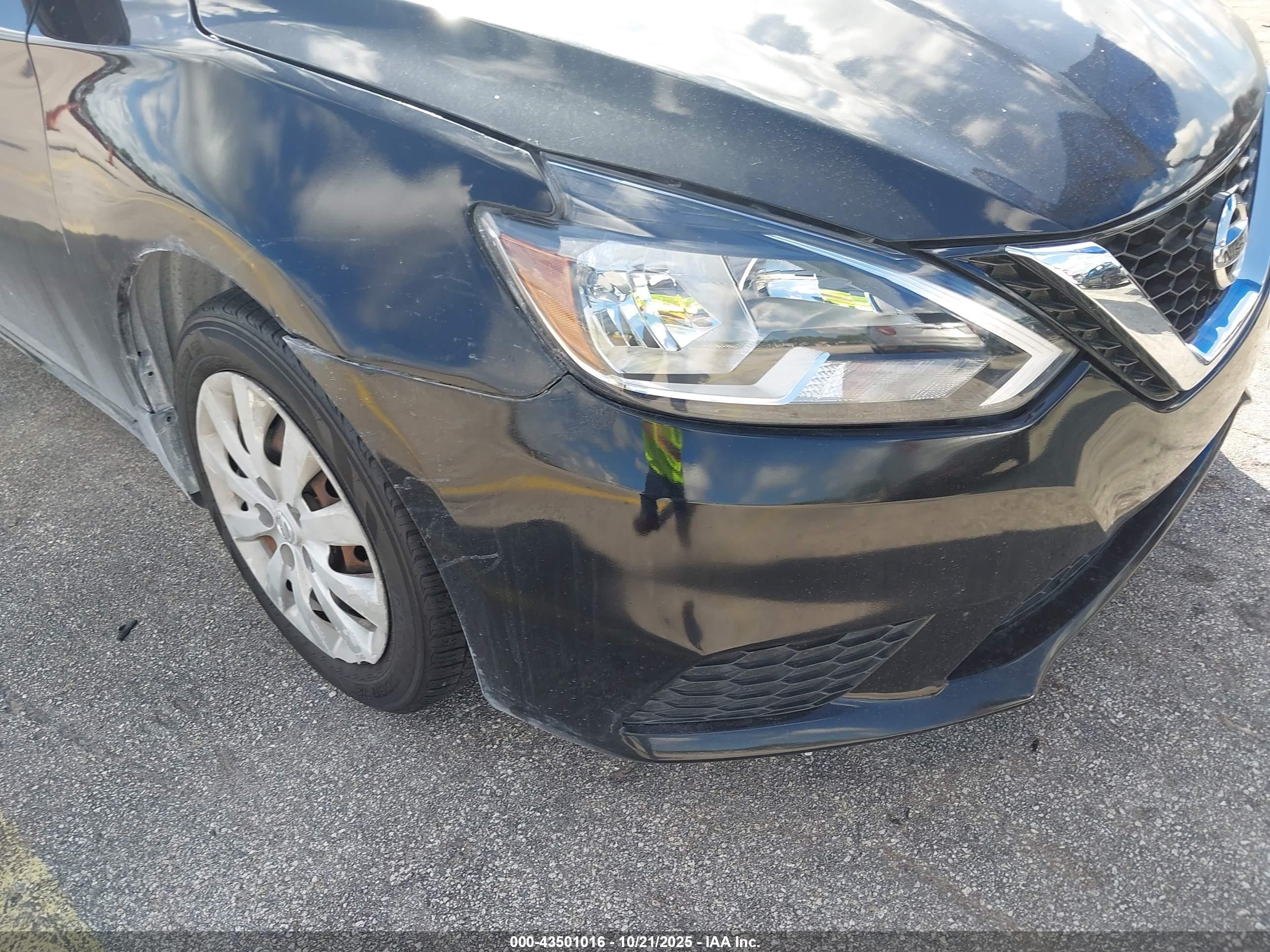 NISSAN SENTRA image 6
