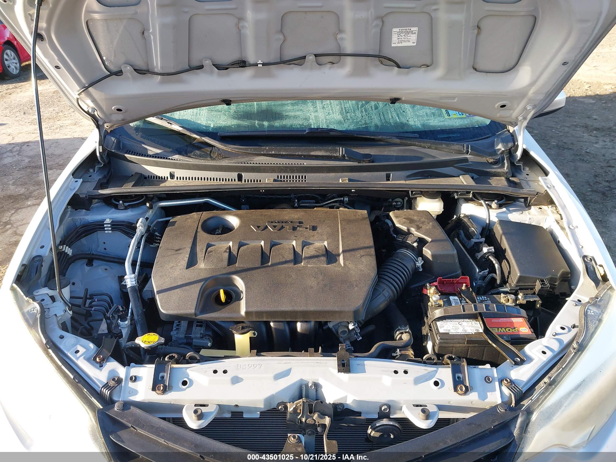TOYOTA COROLLA image 10