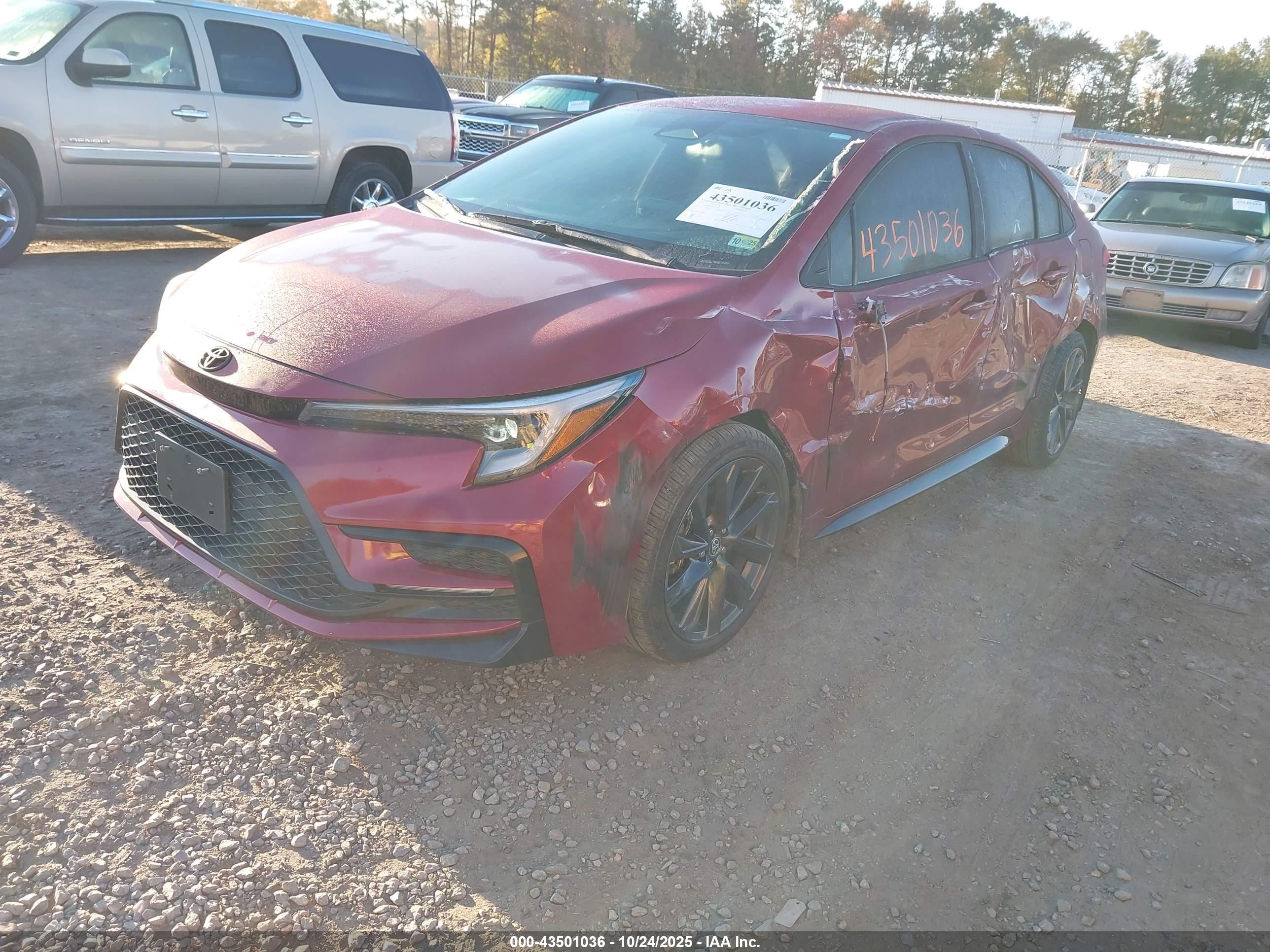 TOYOTA COROLLA image 2