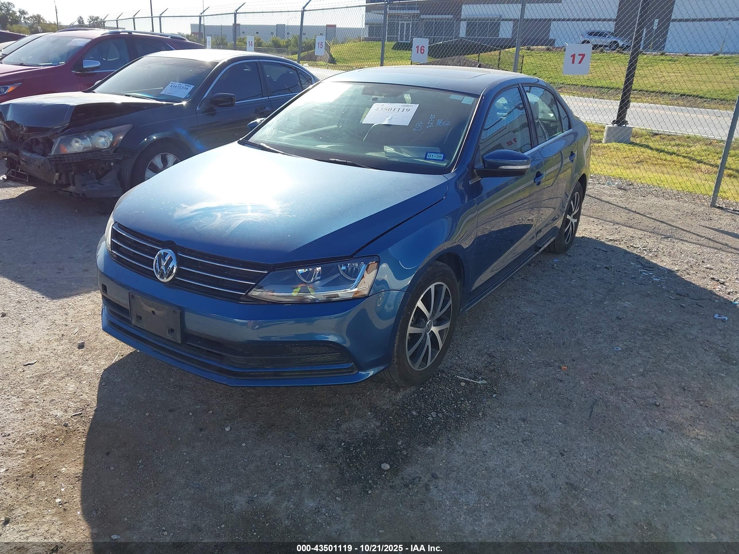VOLKSWAGEN JETTA image 2