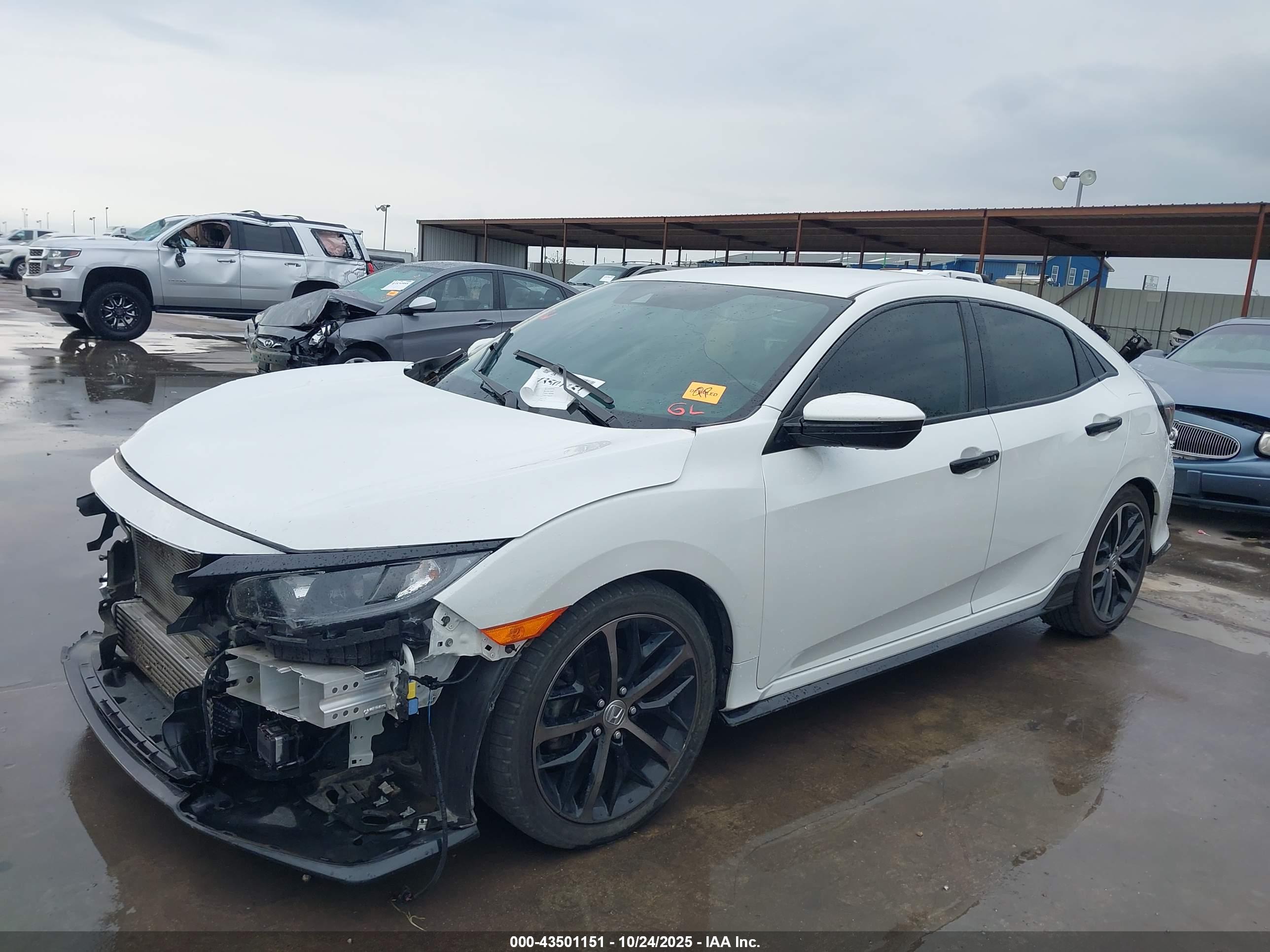 HONDA CIVIC image 2