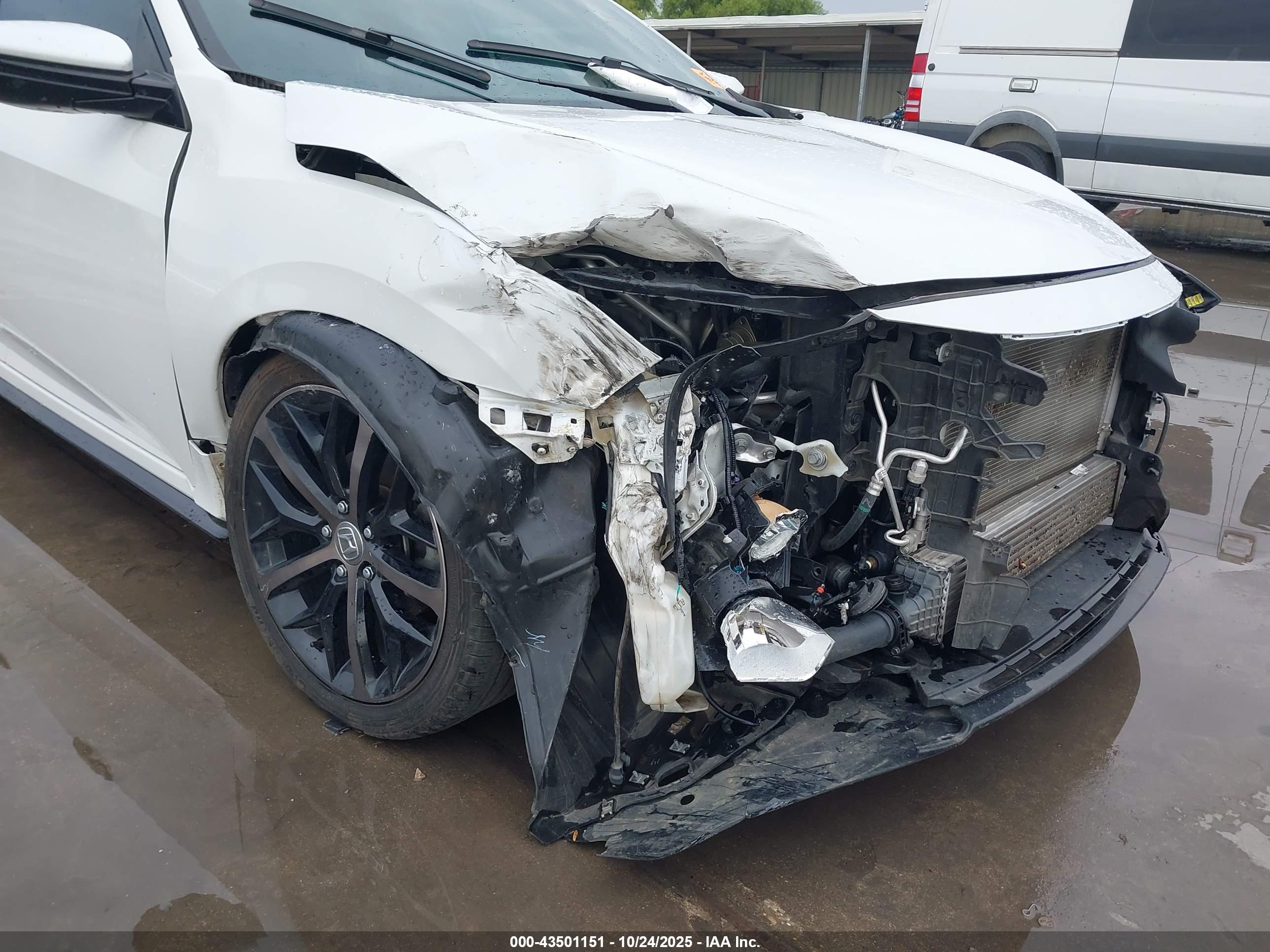 HONDA CIVIC image 6