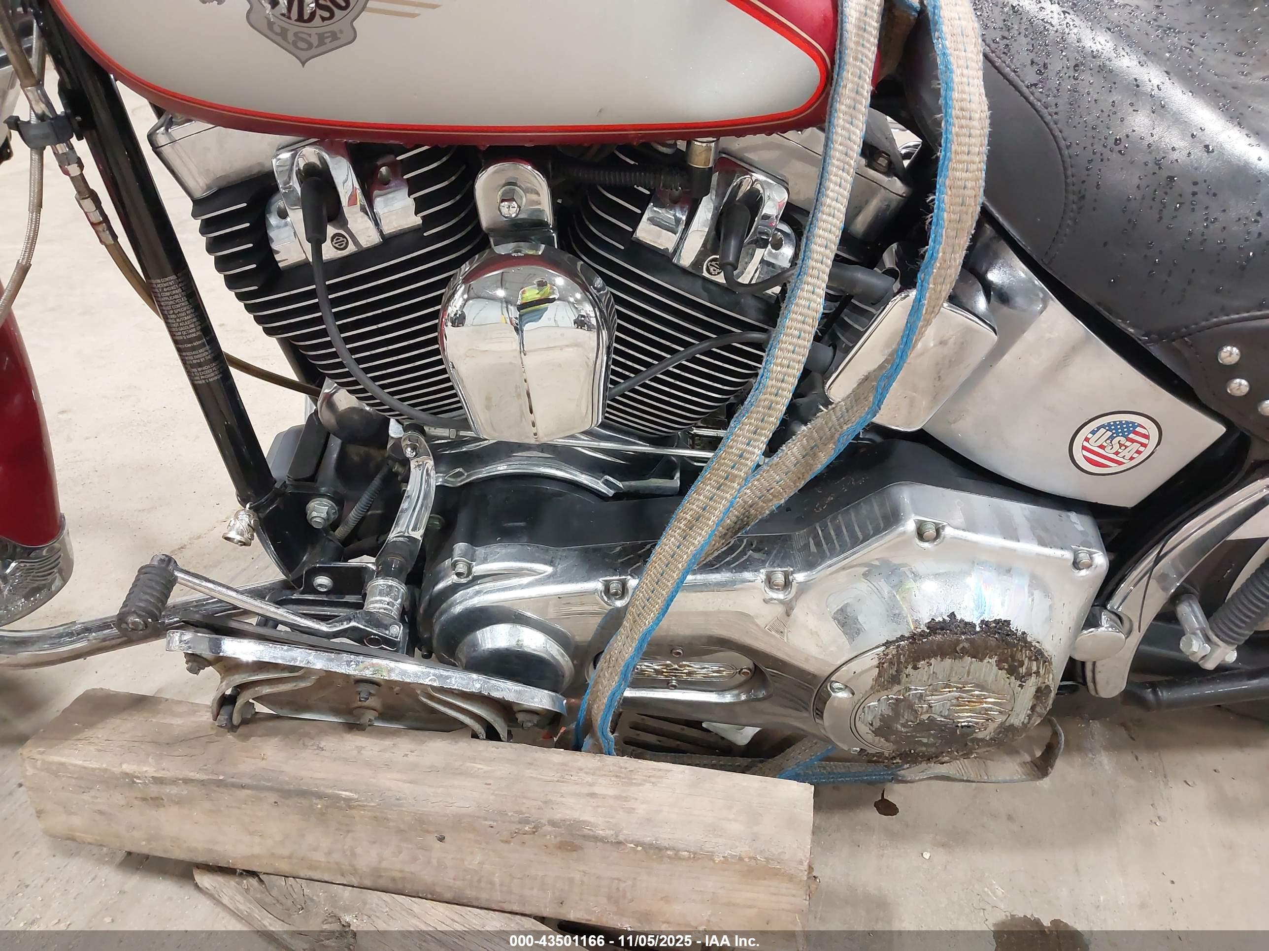 HARLEY-DAVIDSON FLSTFI image 9