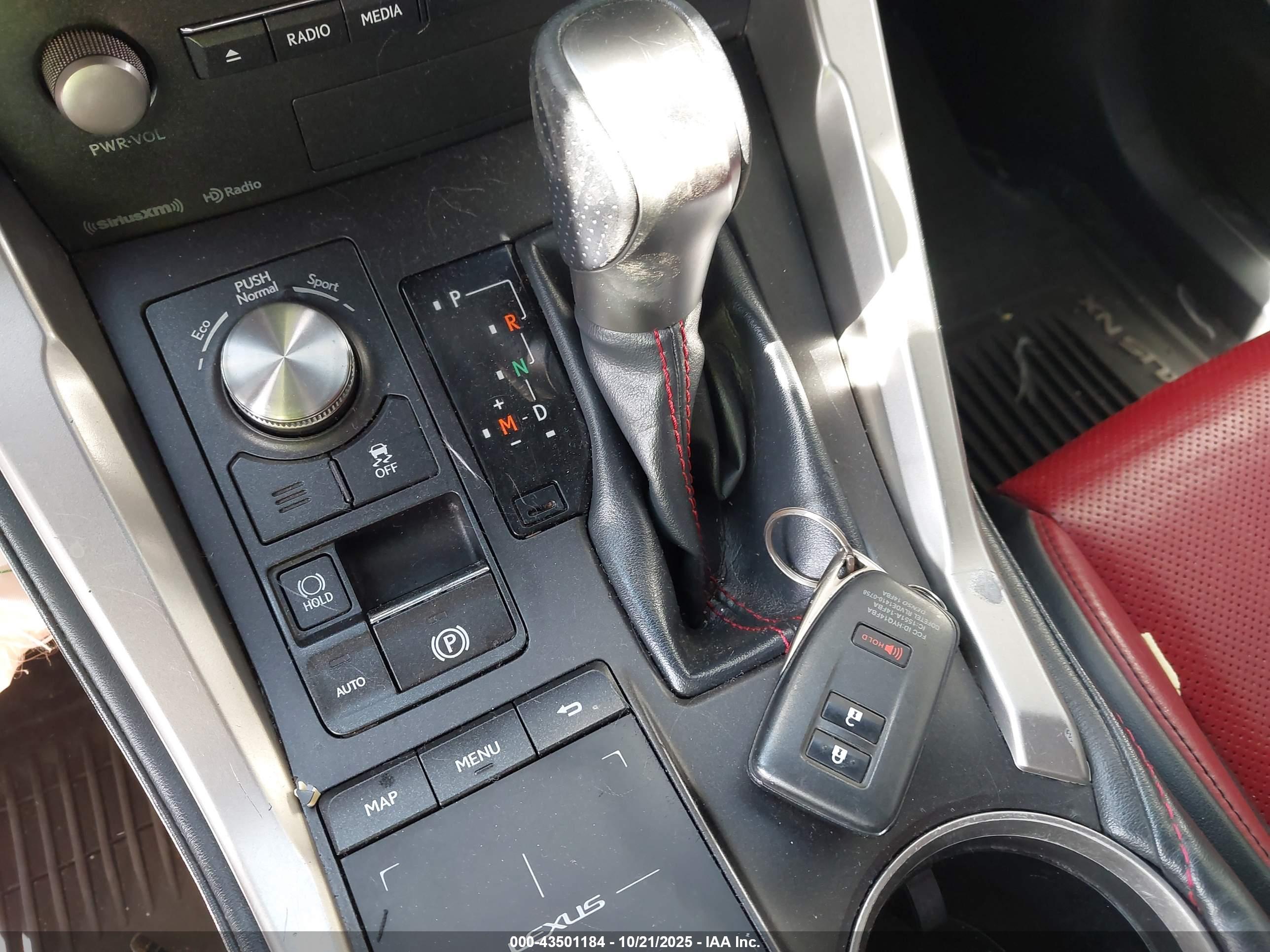LEXUS NX image 11