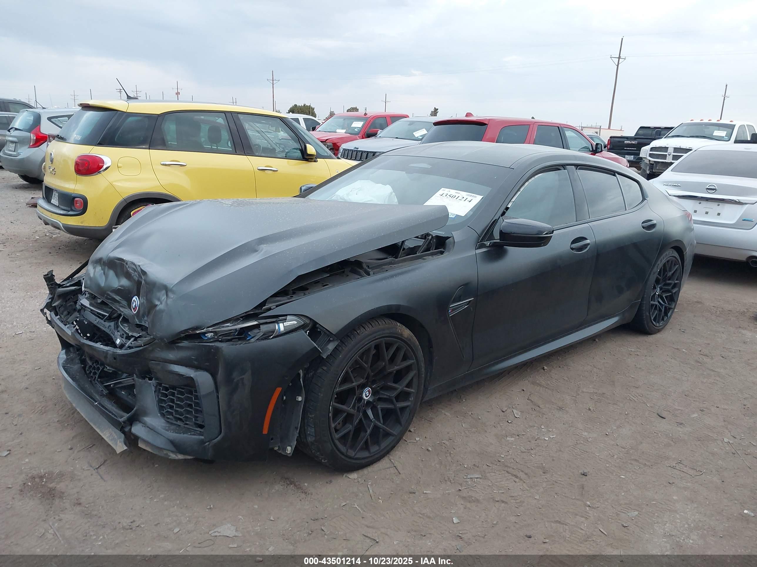 BMW M8 image 2