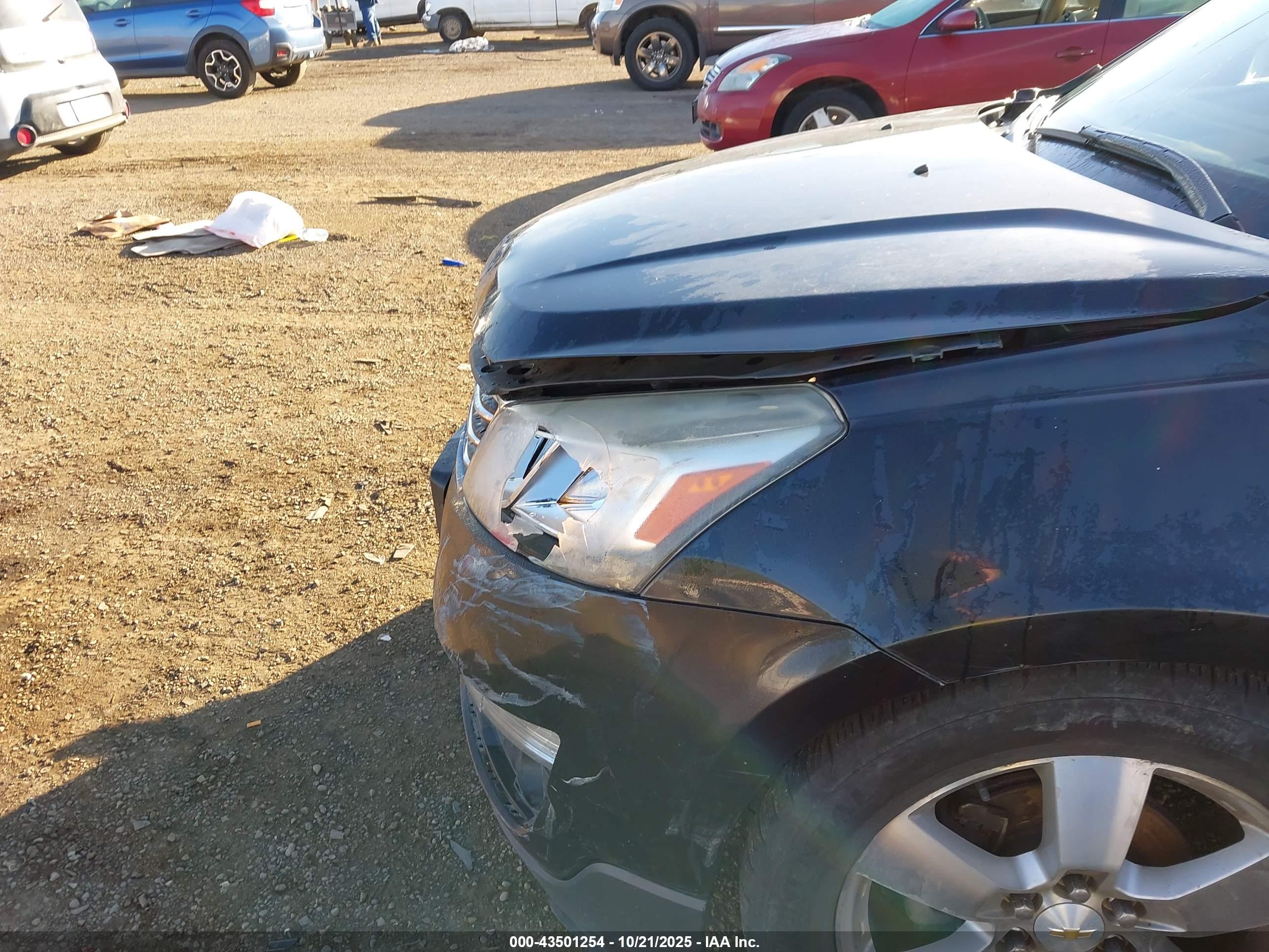 CHEVROLET TRAVERSE image 6