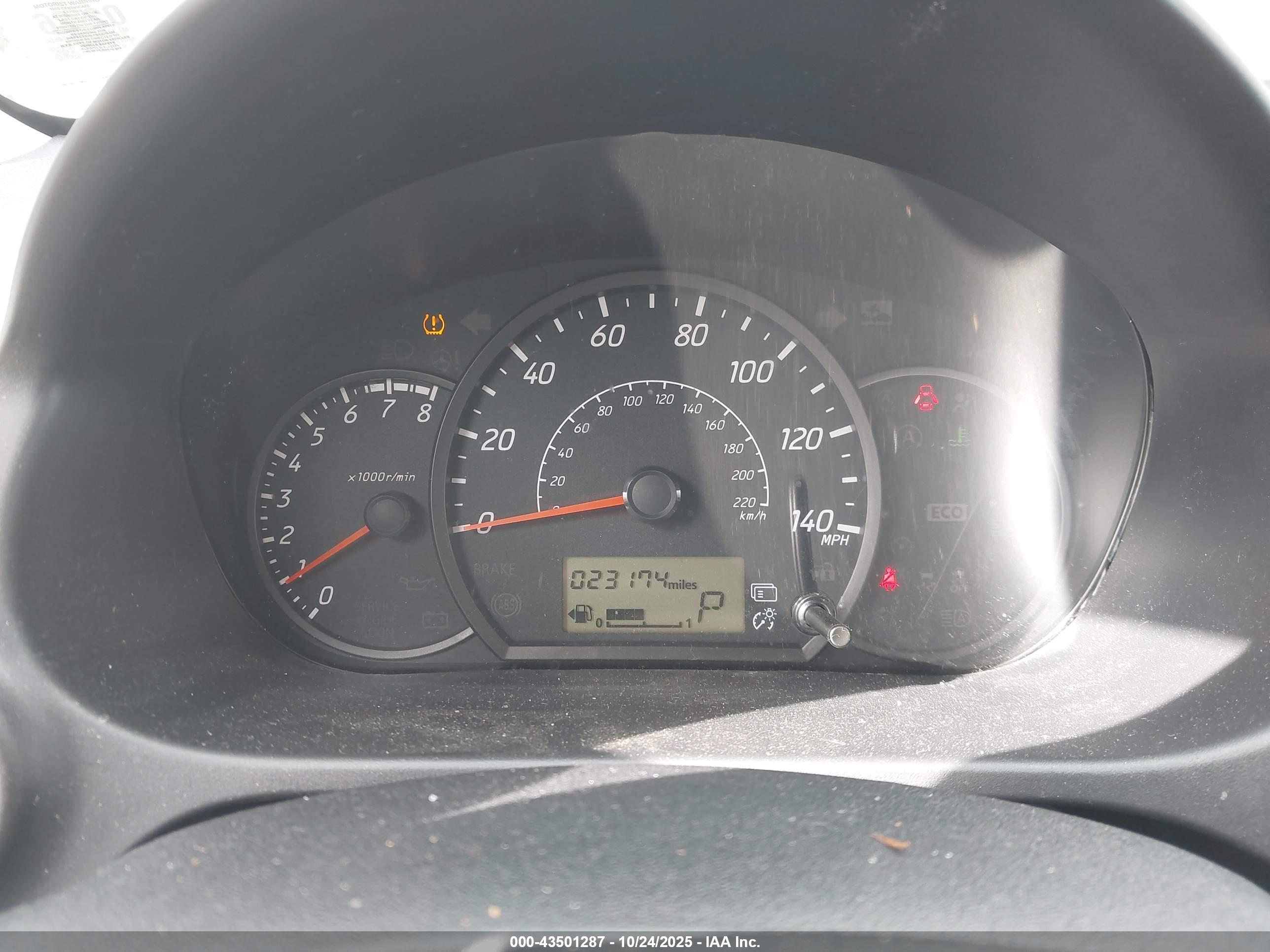 MITSUBISHI MIRAGE image 7