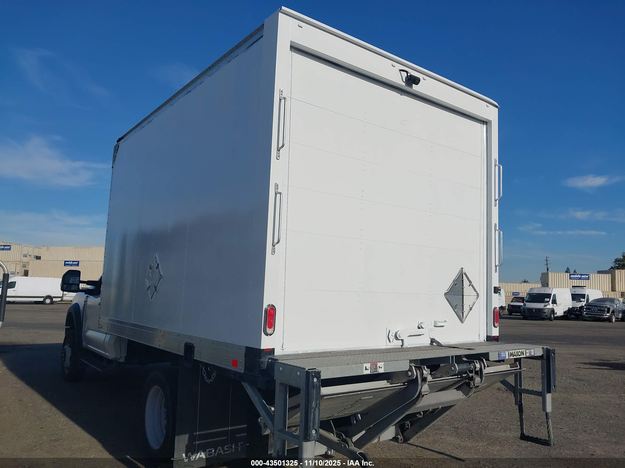 FORD F-450 image 3