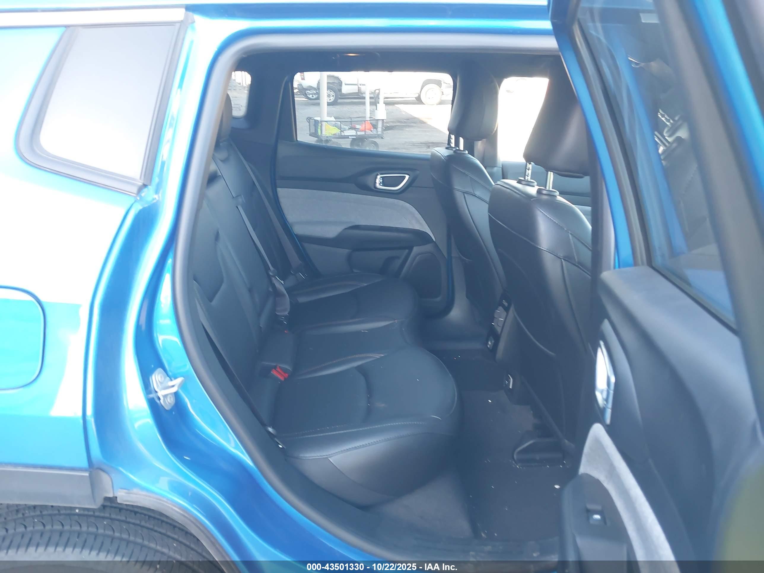 JEEP COMPASS image 8