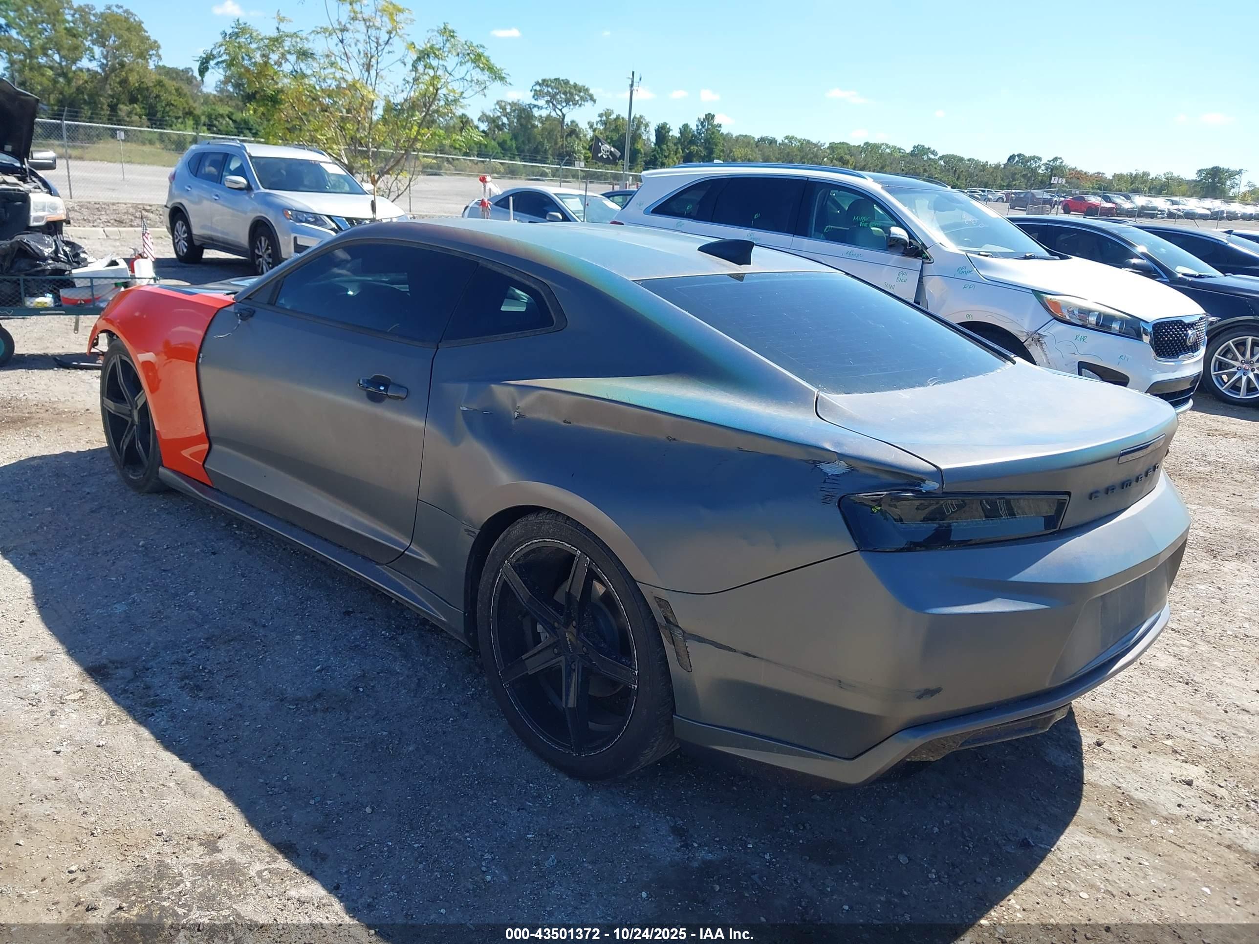 CHEVROLET CAMARO image 3