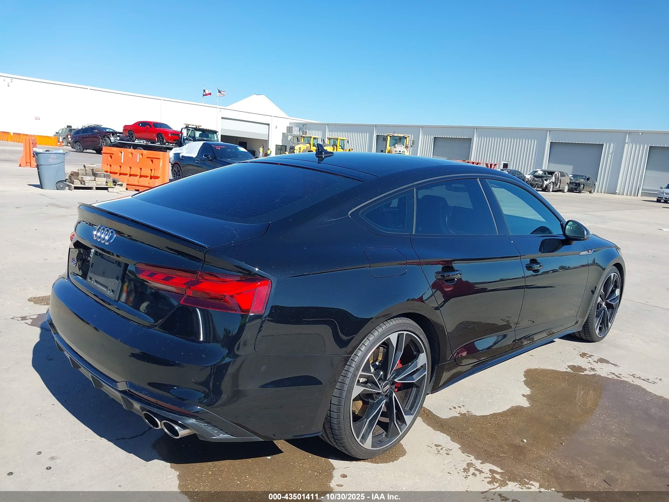 AUDI S5 image 4