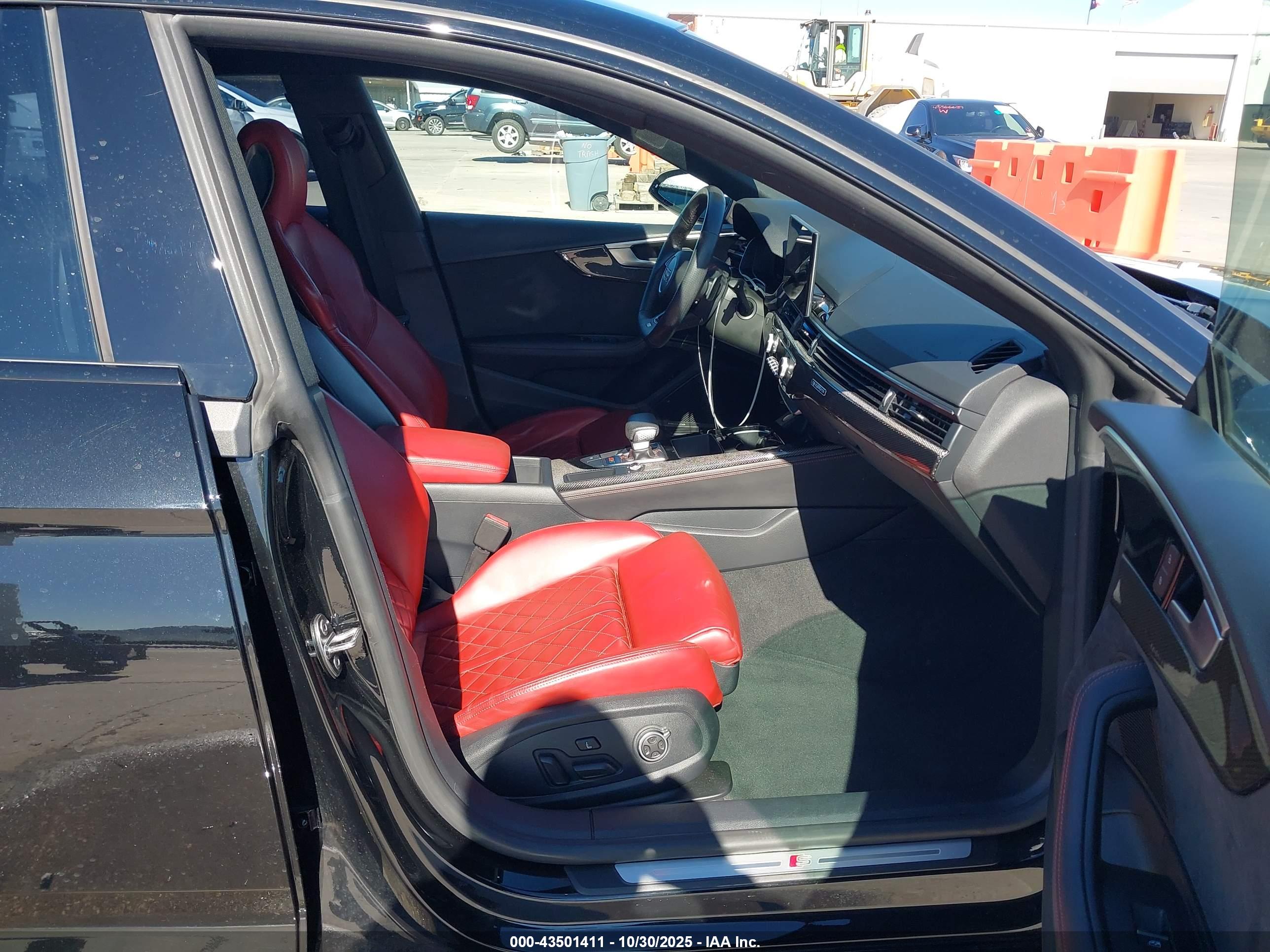 AUDI S5 image 5