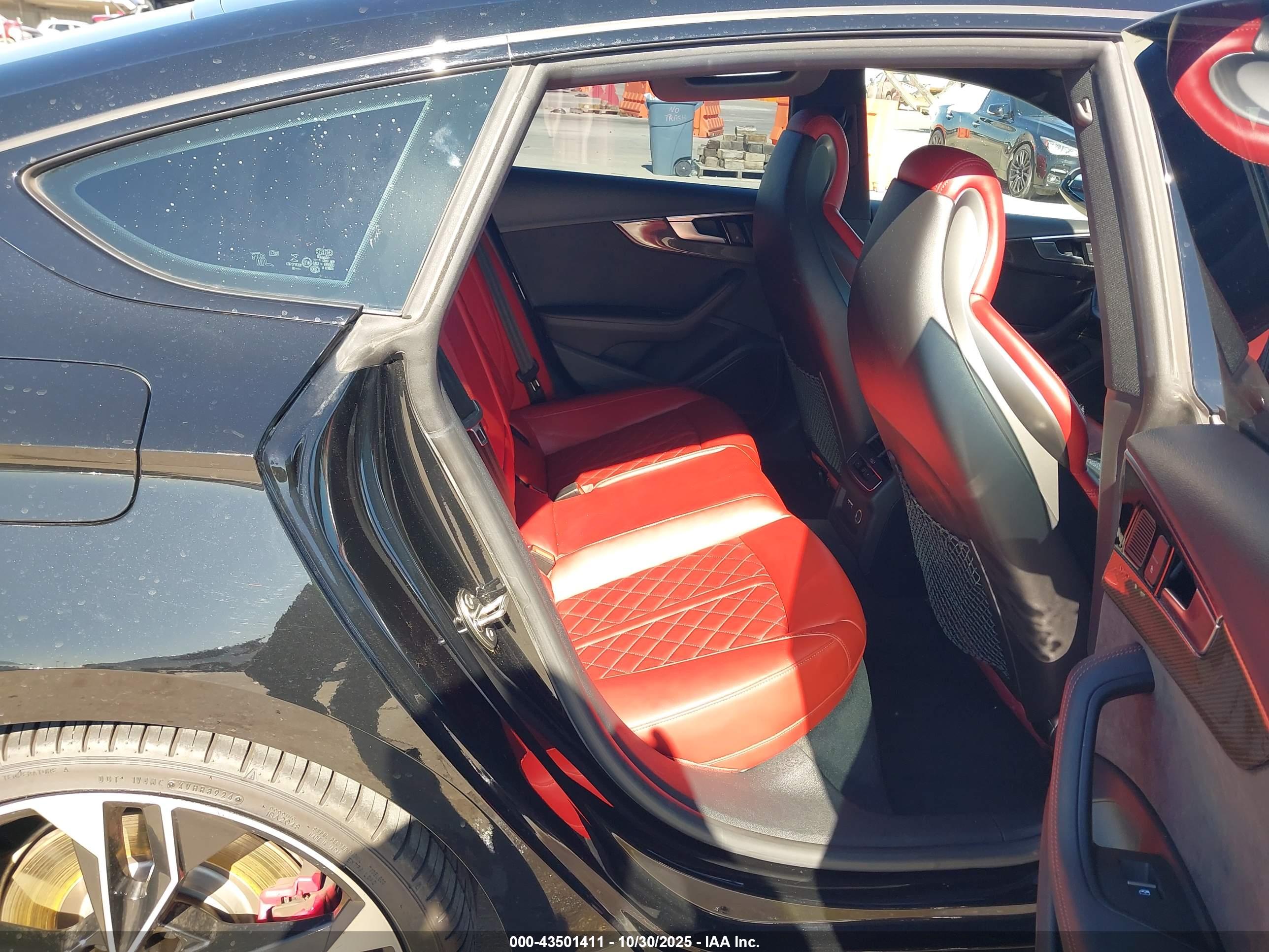 AUDI S5 image 8