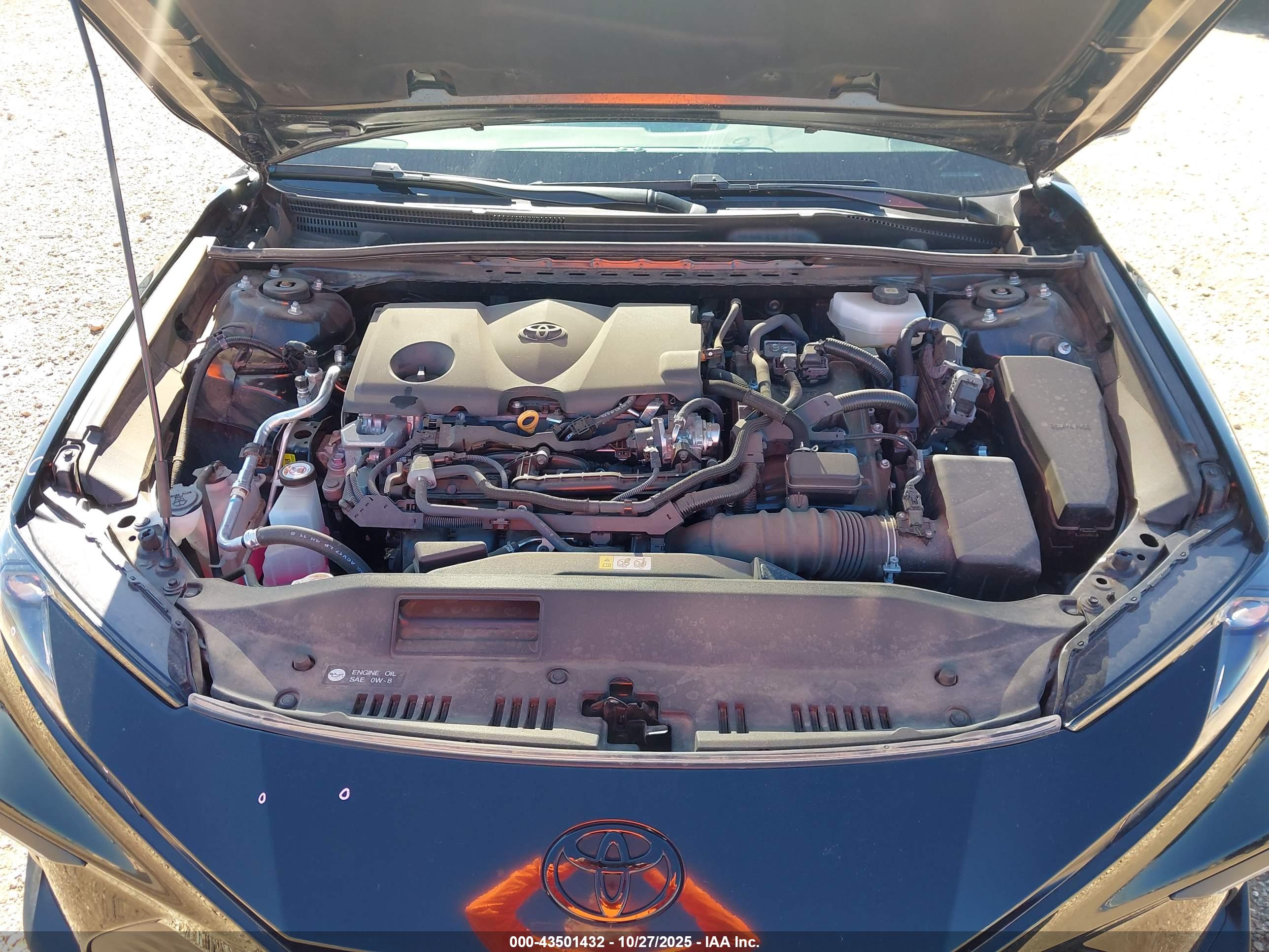 TOYOTA CAMRY image 10