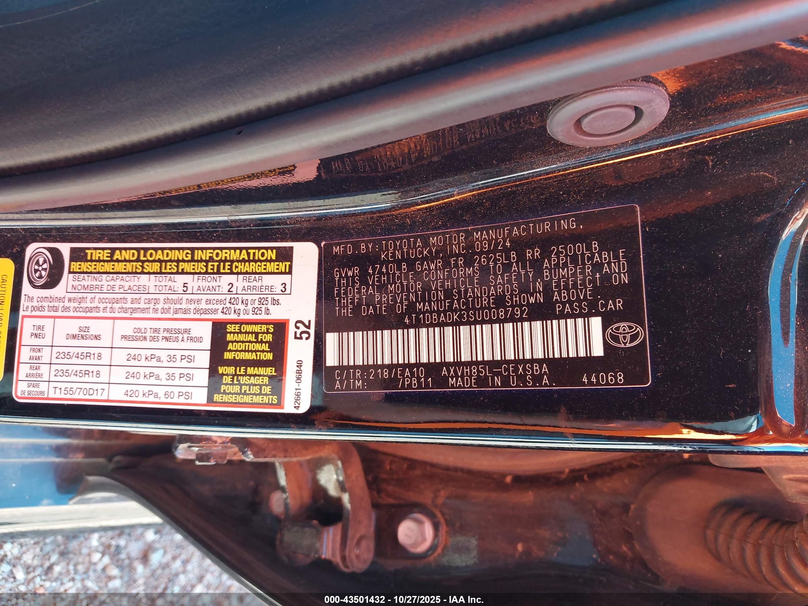TOYOTA CAMRY image 9