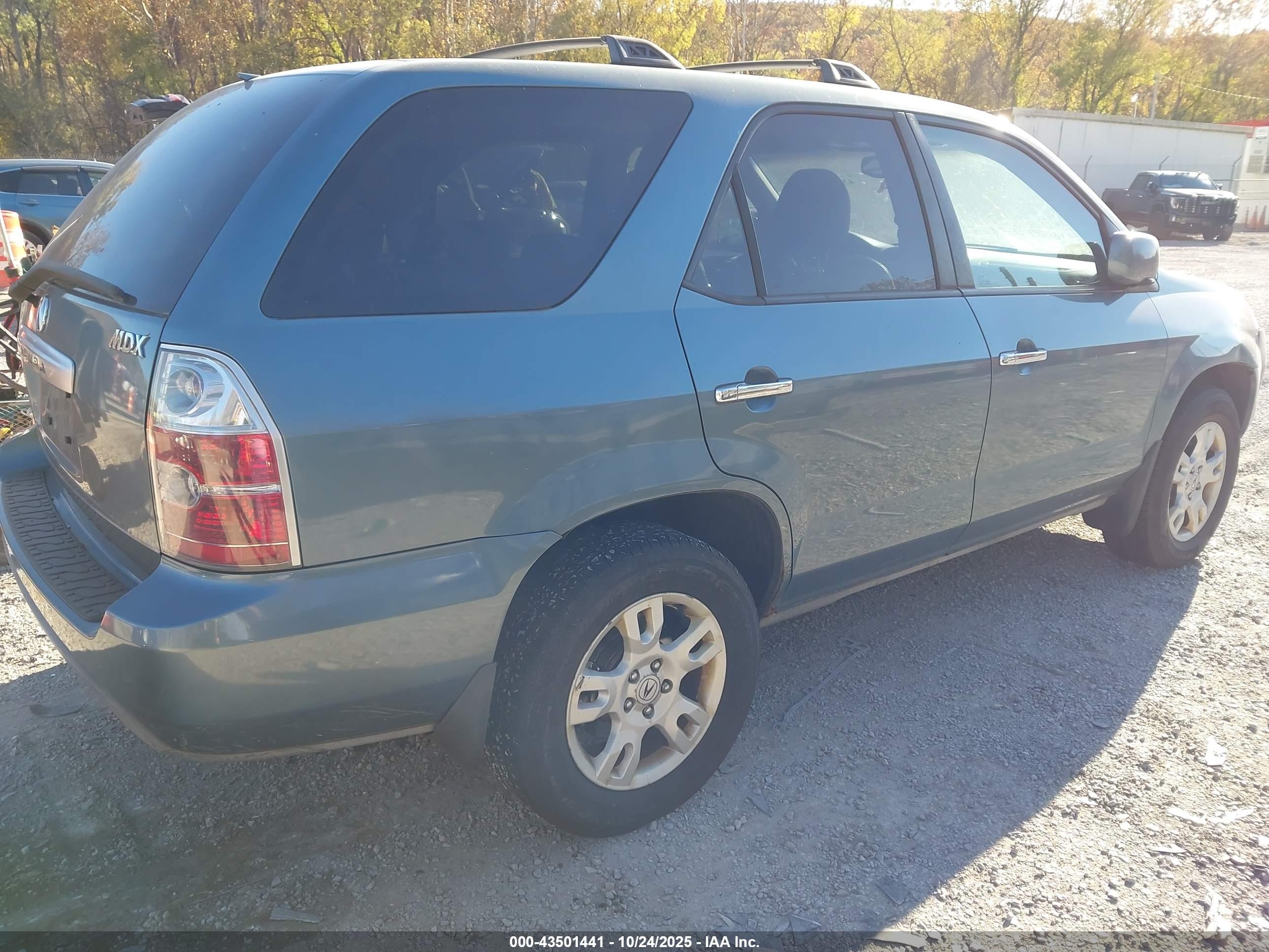ACURA MDX image 4