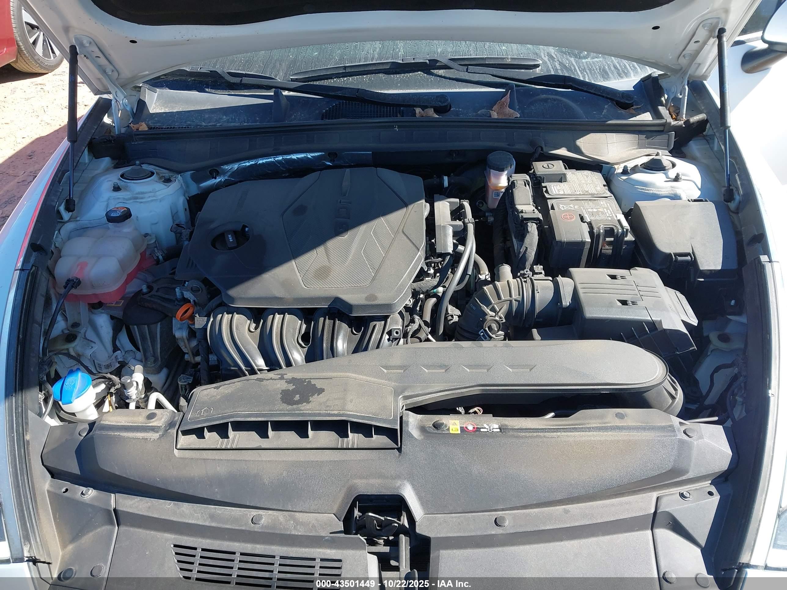 HYUNDAI SONATA image 10