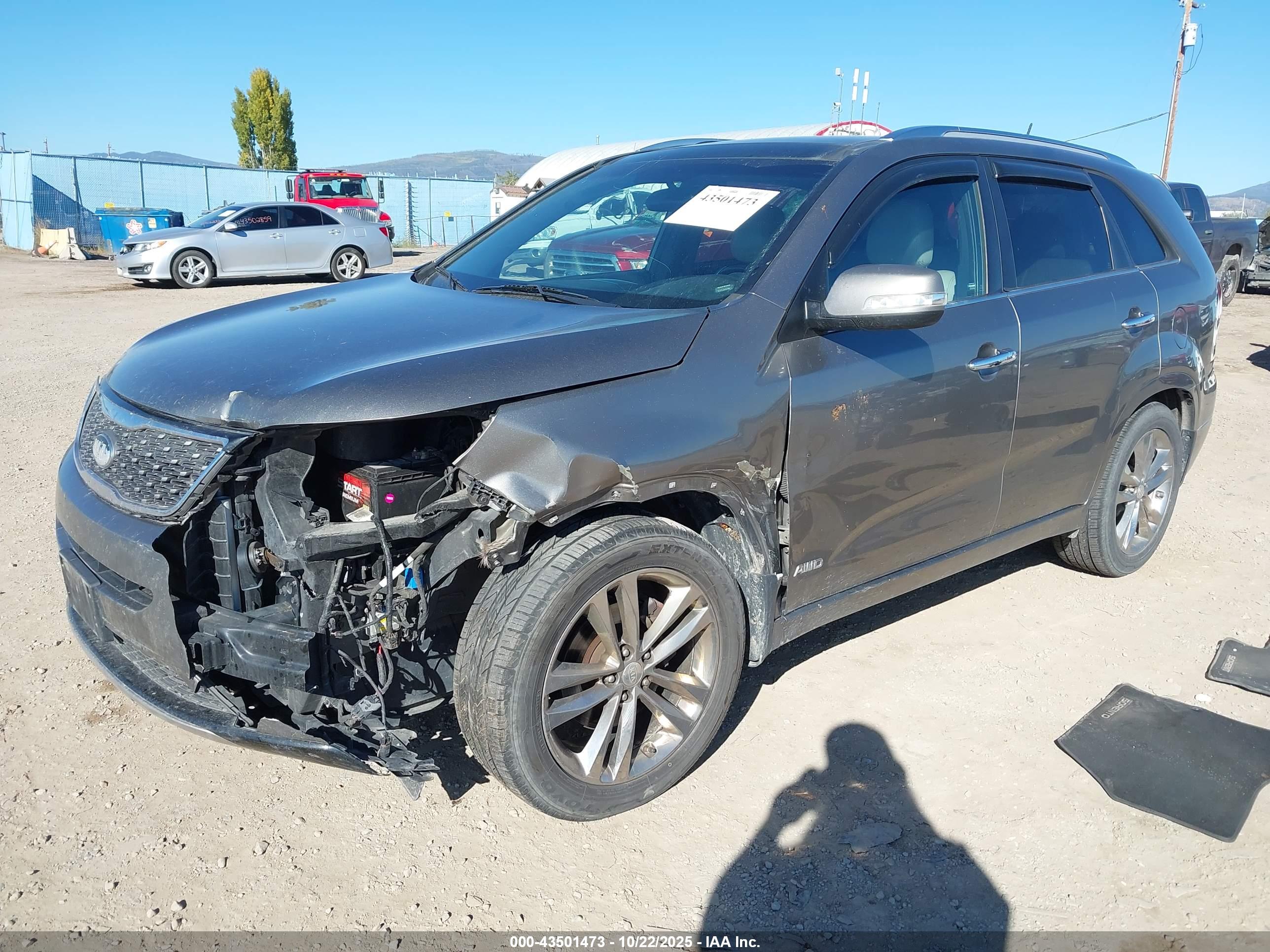 KIA SORENTO image 2