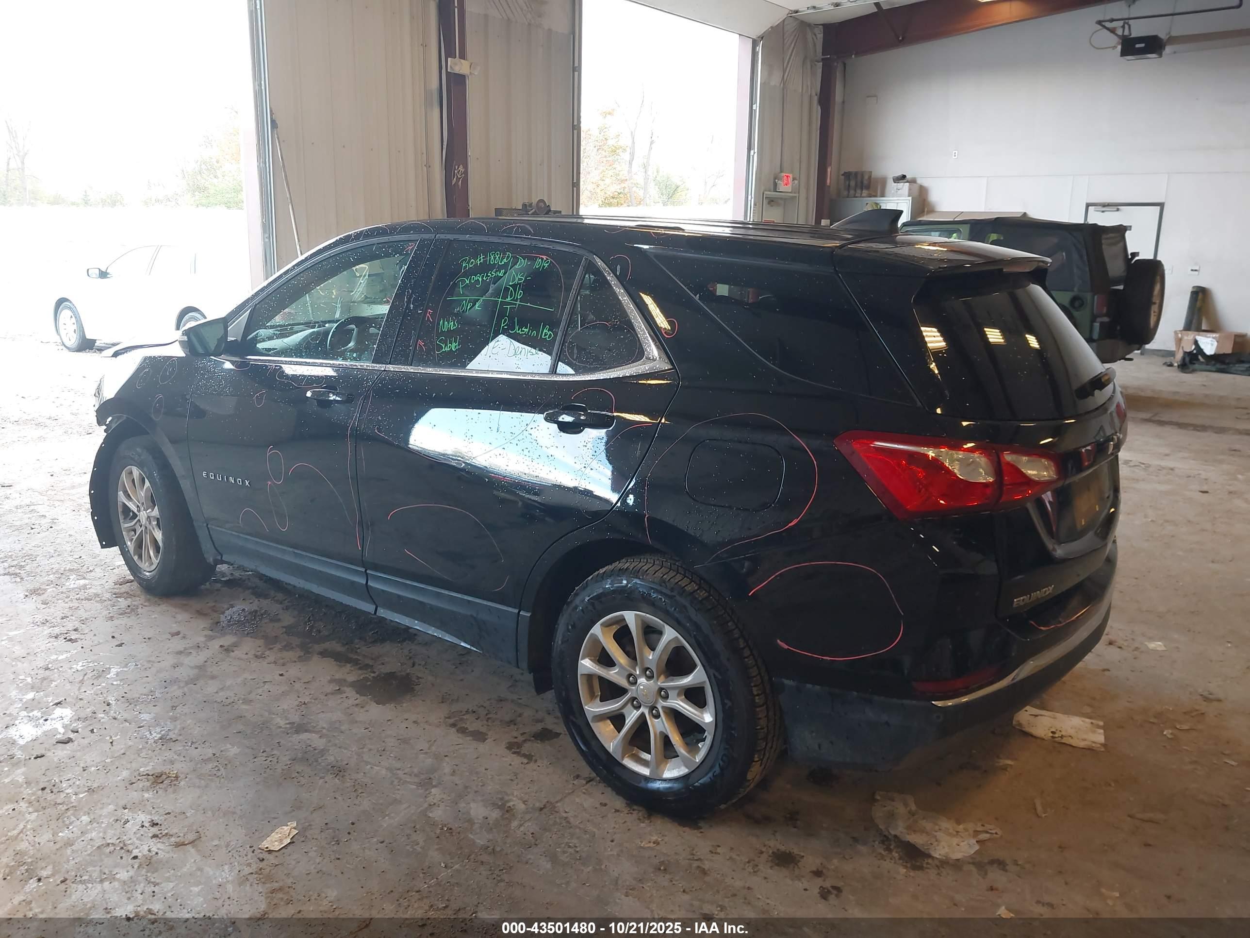 CHEVROLET EQUINOX image 3