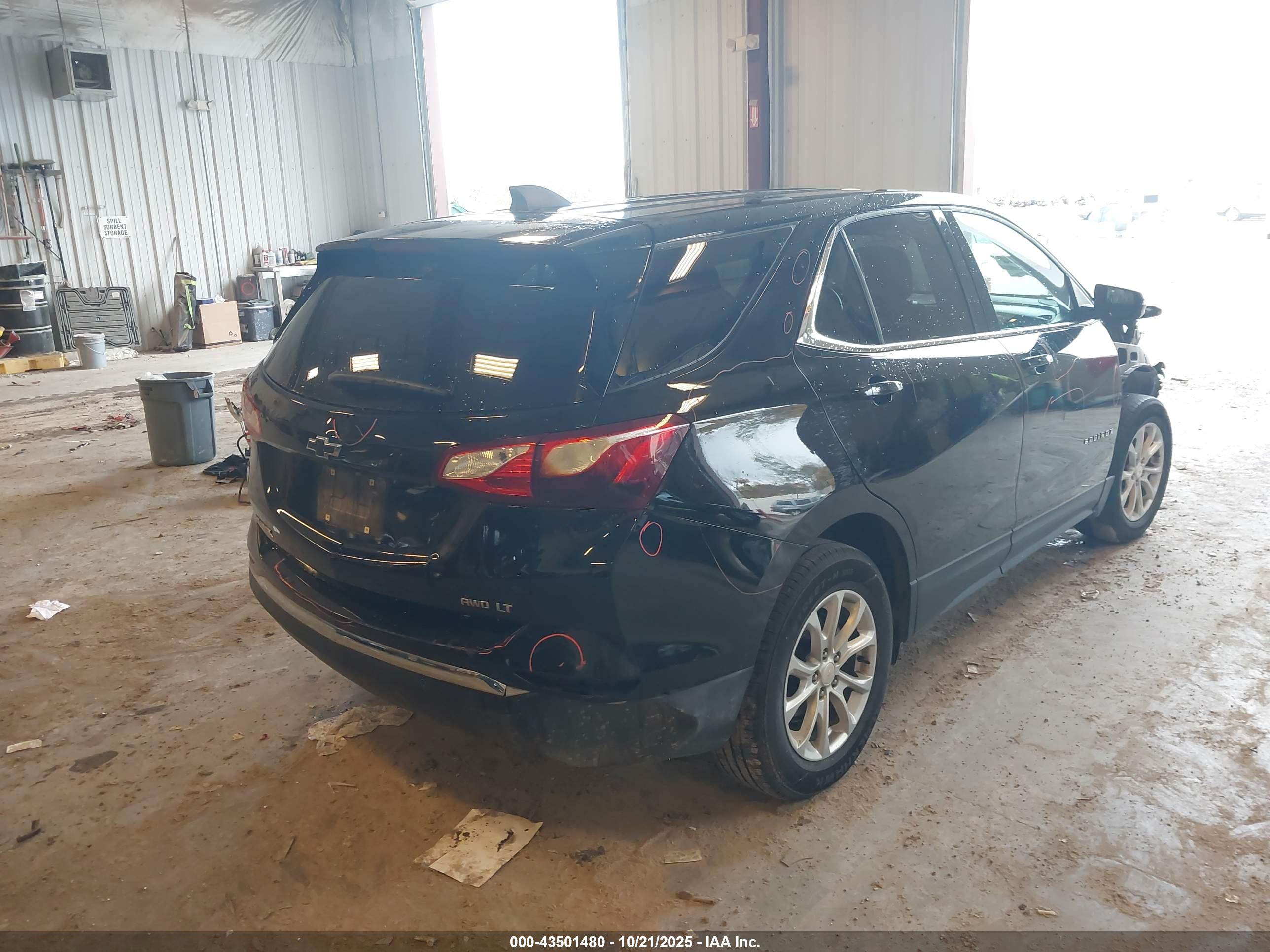 CHEVROLET EQUINOX image 4