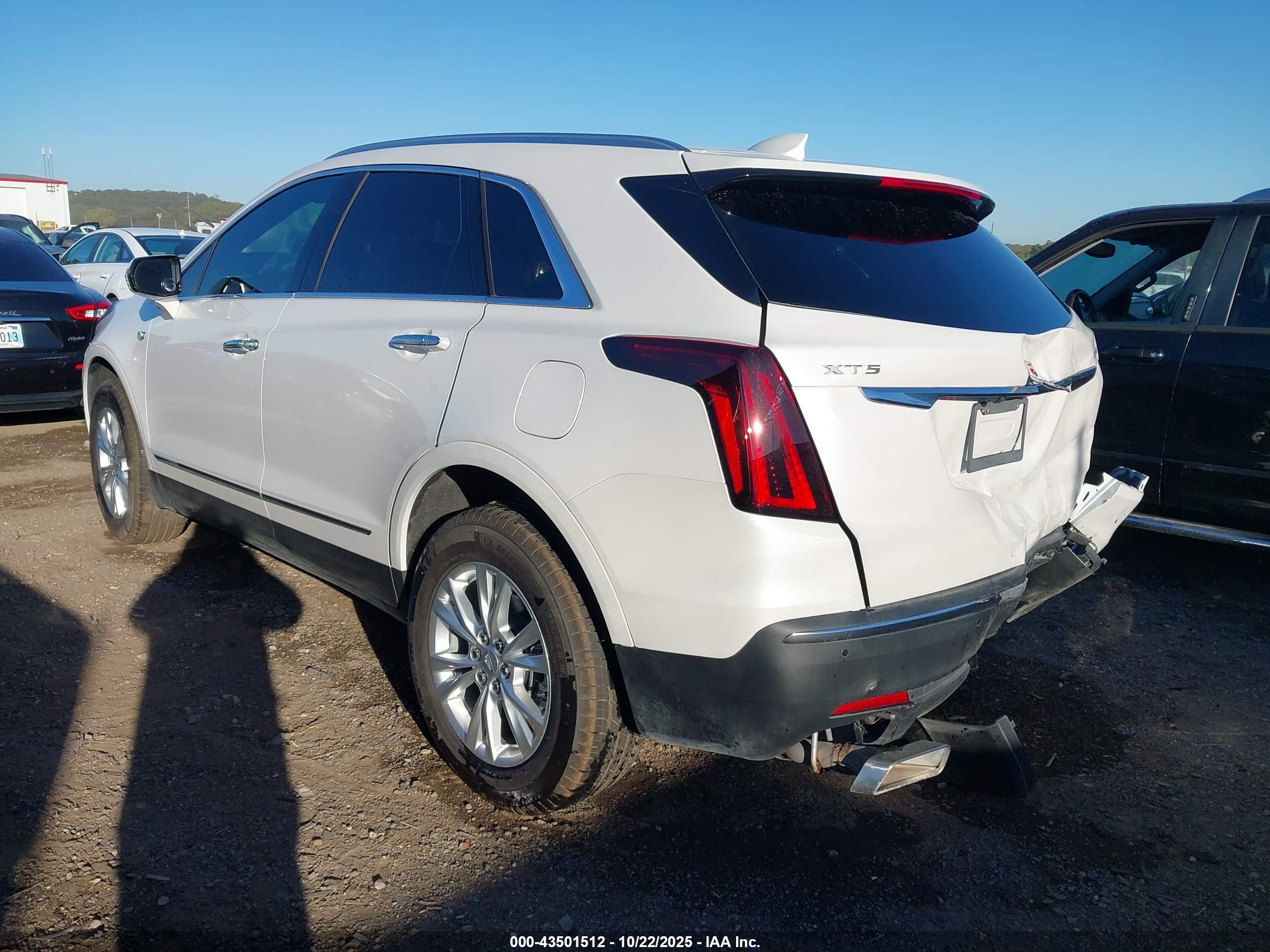 CADILLAC XT5 image 3