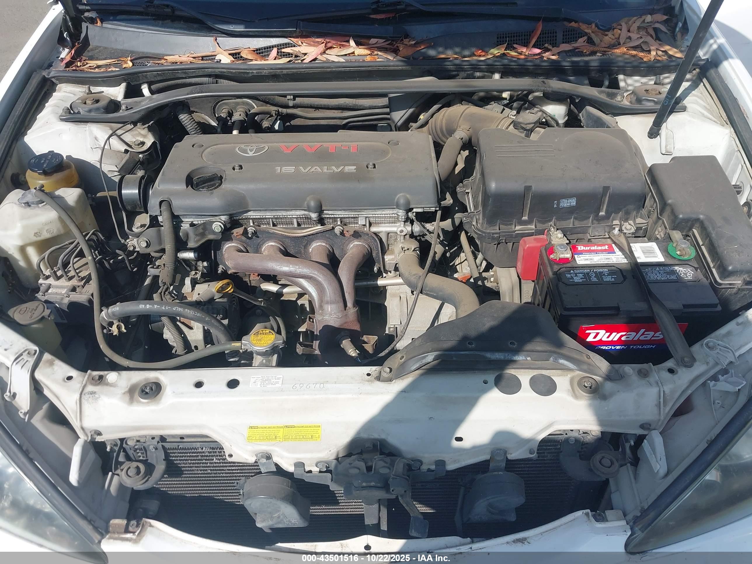 TOYOTA CAMRY image 10